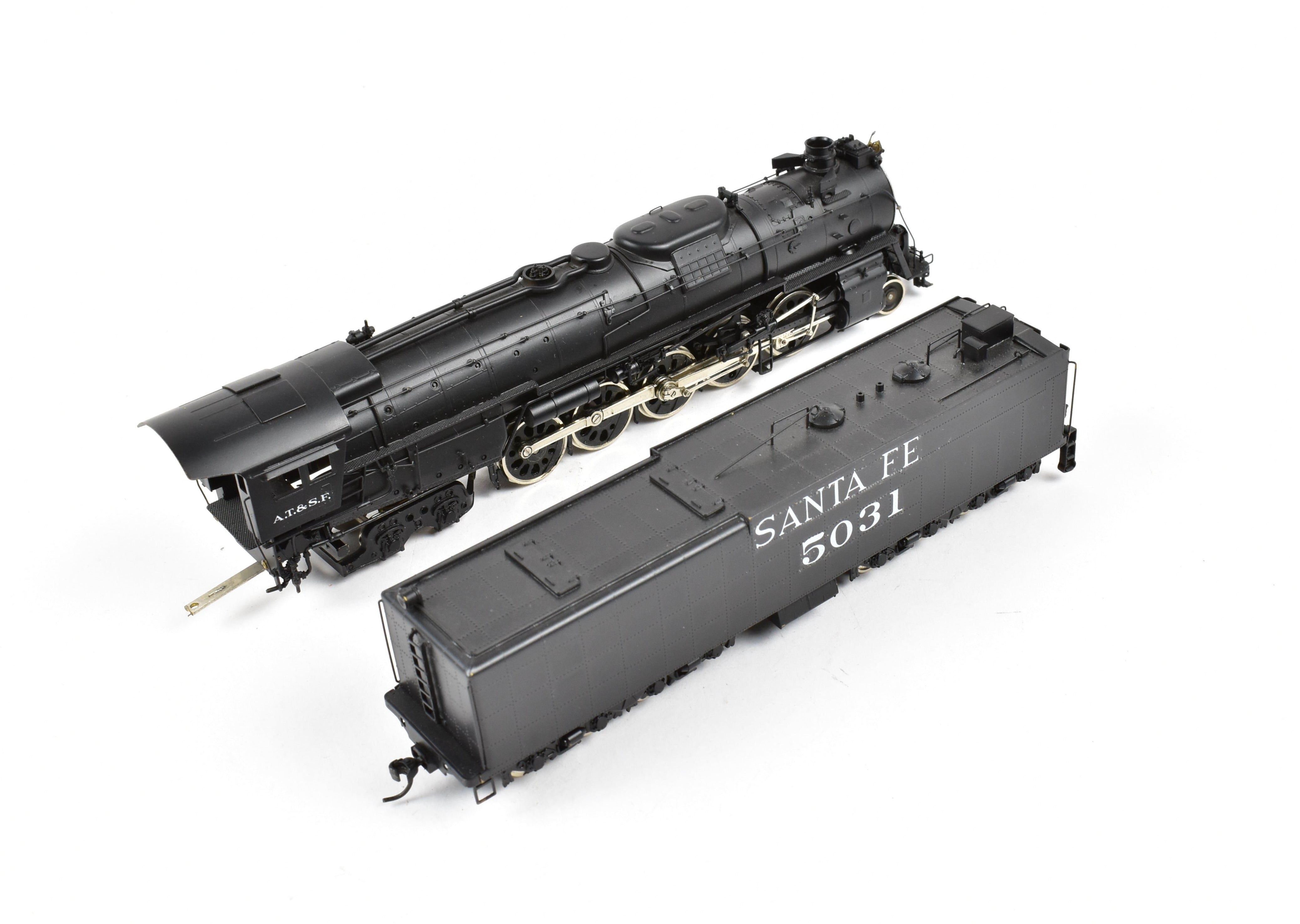 Custom Painted HO Brass PFM - United ATSF - Santa Fe 2-10-4 Locomotive #5031