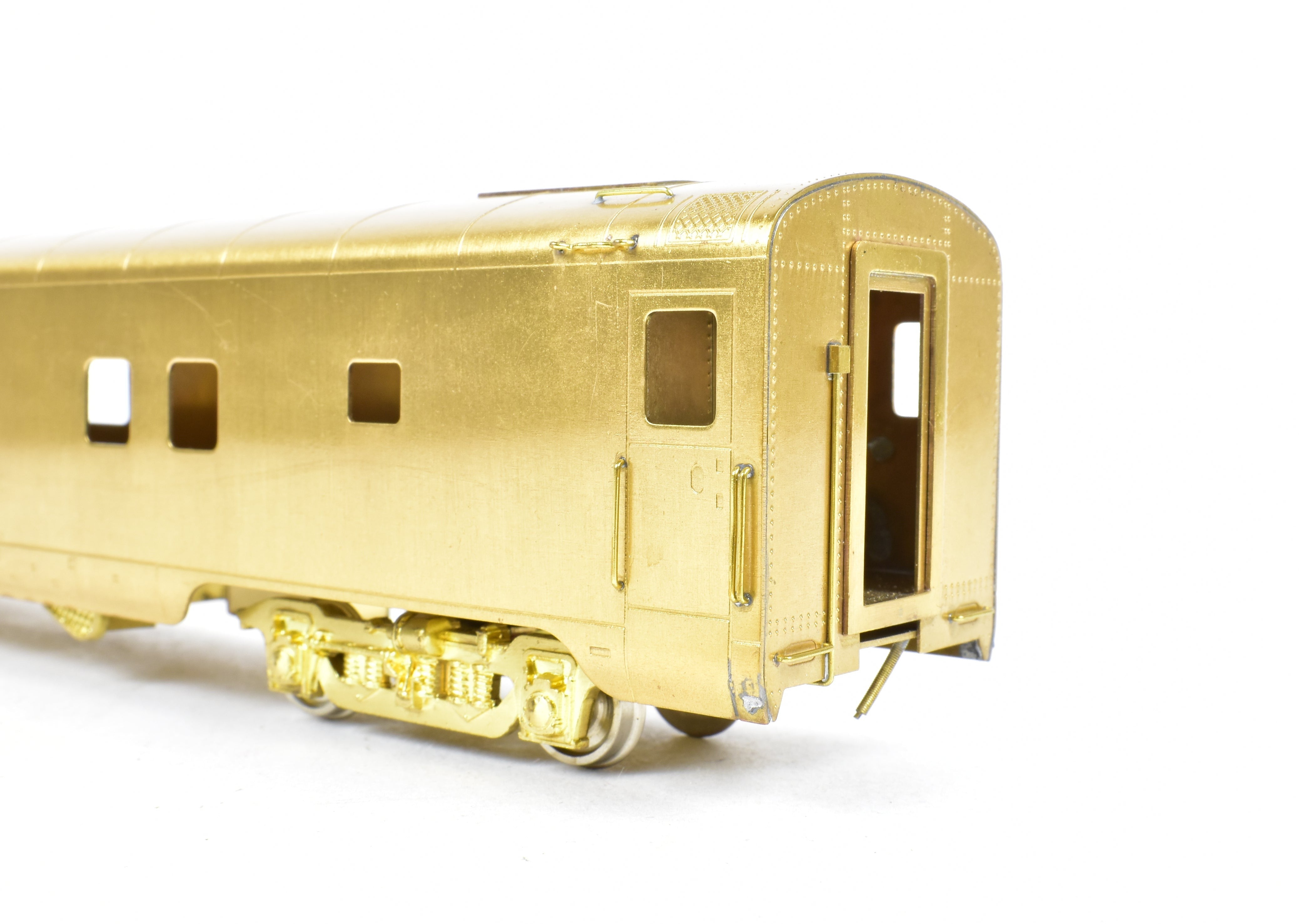 High - Quality HO Scale Brass Soho Illinois Central State Series 6 - 6 - 4 Sleeper Model Train