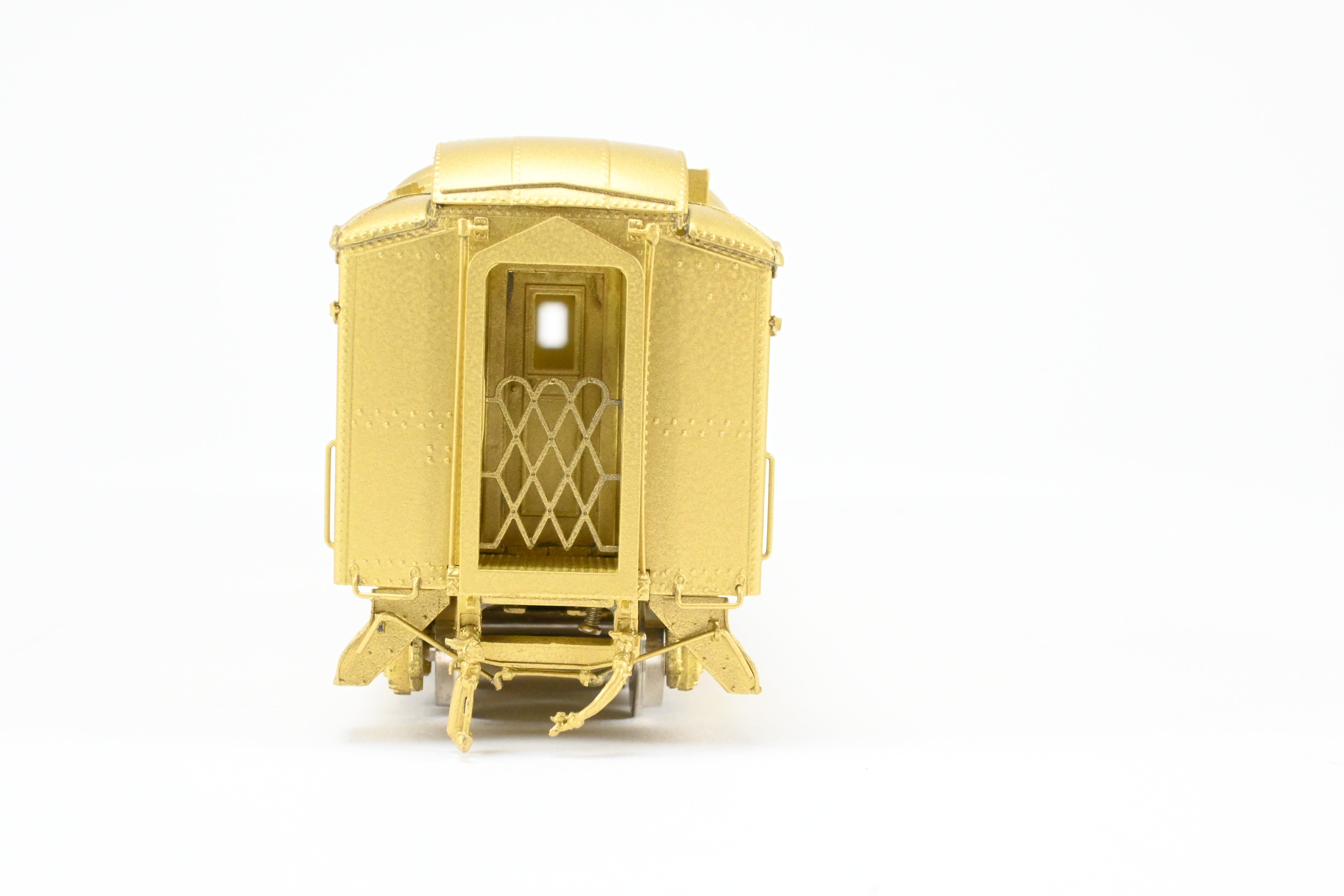 HO Scale Brass Oriental Limited Edition Various Roads Pullman Heavyweight 10 - Section 1 - Drawing Room 2 - Compartment Sleeper with Mechanical Air - Conditioning
