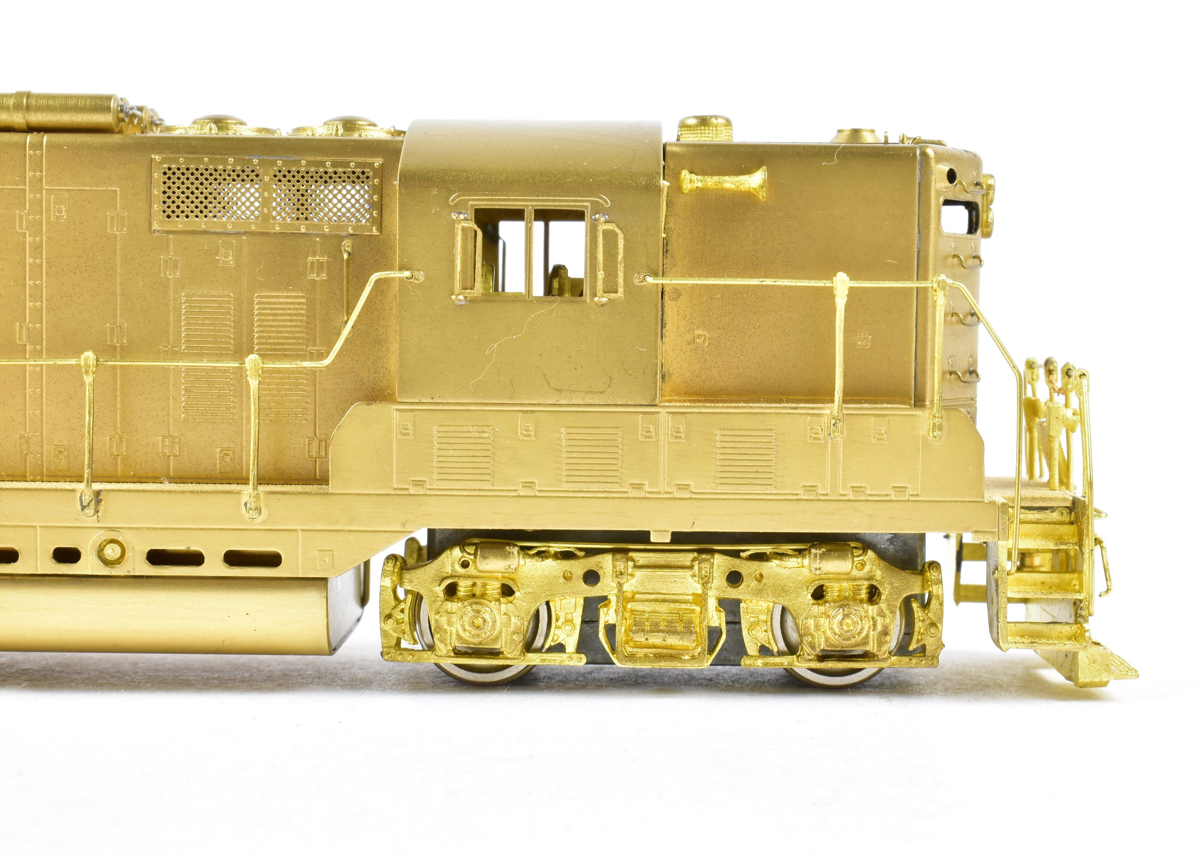 HO Brass Oriental Limited EMD GP7 1500 HP Non - Dynamic Passenger Model with Spares