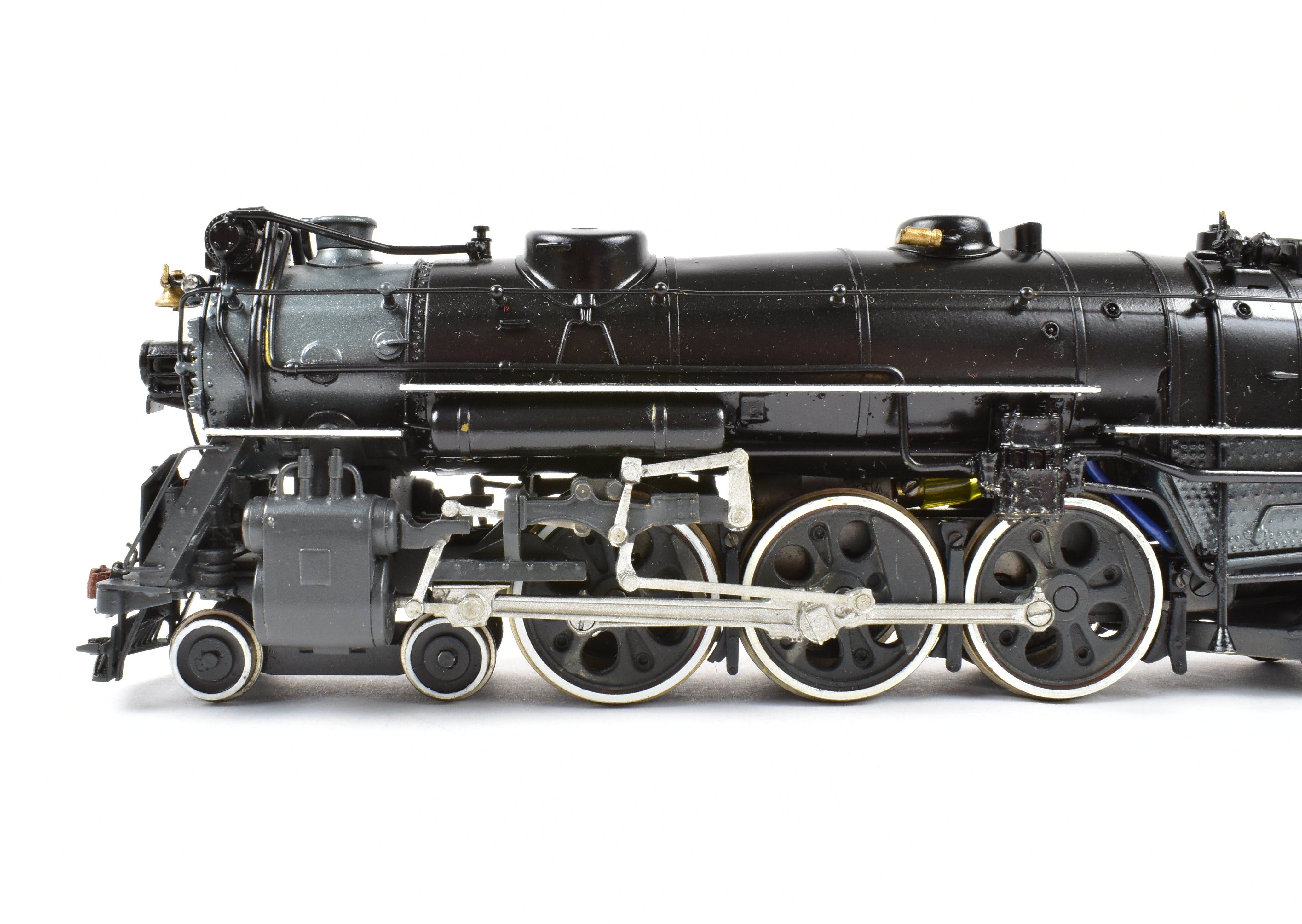 HO Scale Brass Max Gray Erie Railroad K-5 4-6-2 Pacific Steam Locomotive Model Custom Painted with SoundTraxx Econami DCC and Sound System