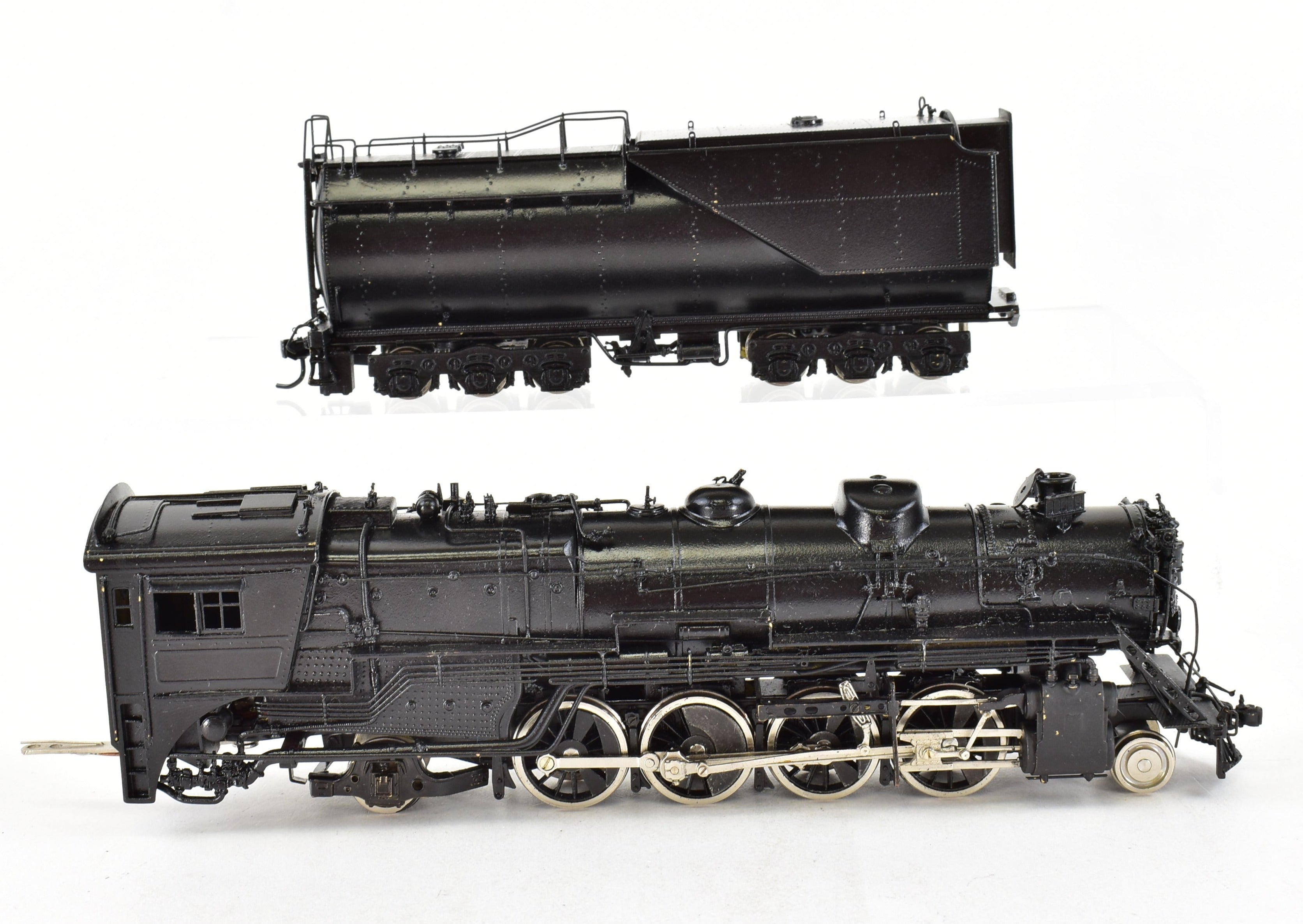 HO Brass Sunset Models GN Great Northern 2-8-2 O-8 Class Closed Cab Partially Painted Black