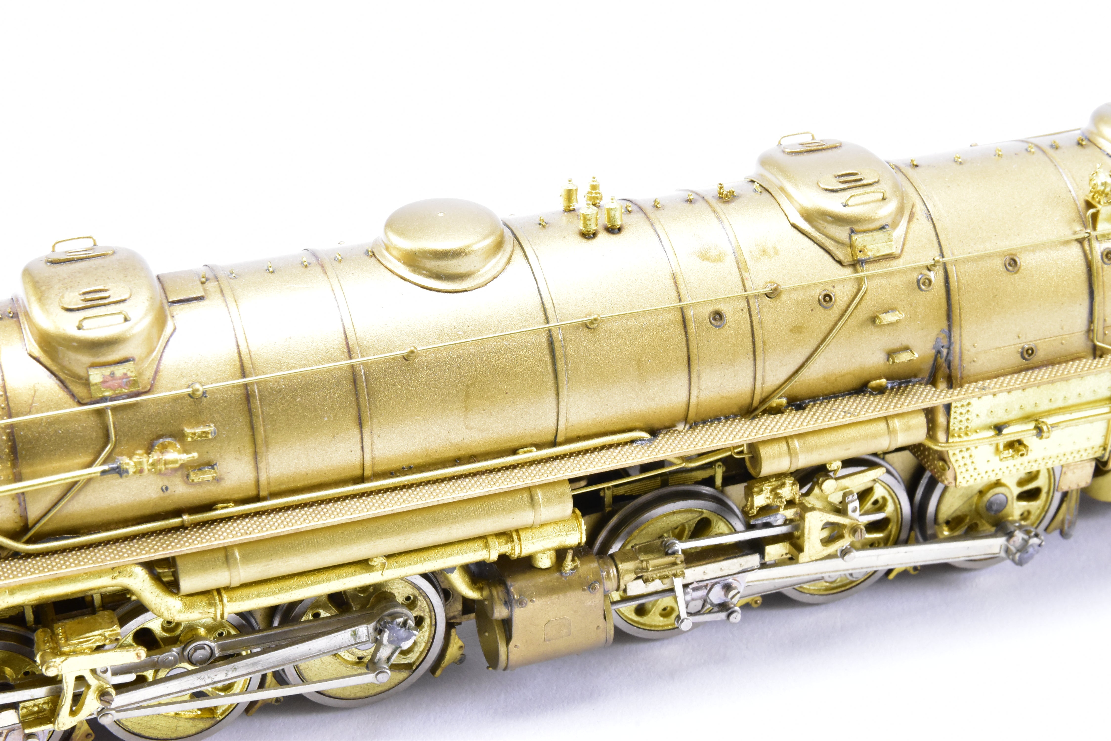 HO Union Pacific 3900 Class 4-6-6-4 Challenger Coal Version by Brass Key Imports