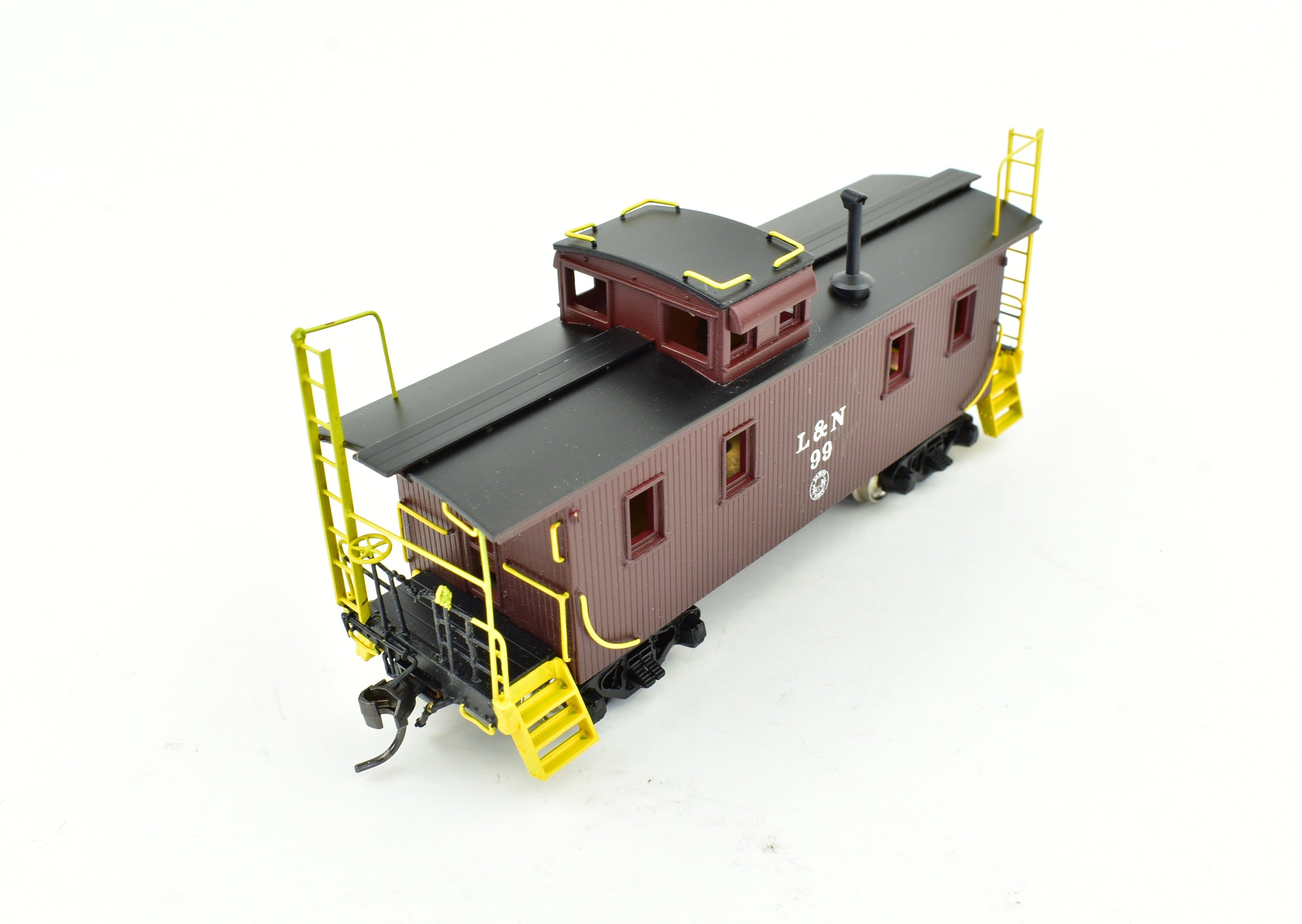 HO Scale Brass PFM SKI Louisville & Nashville NE Series Wood Caboose, Factory Painted