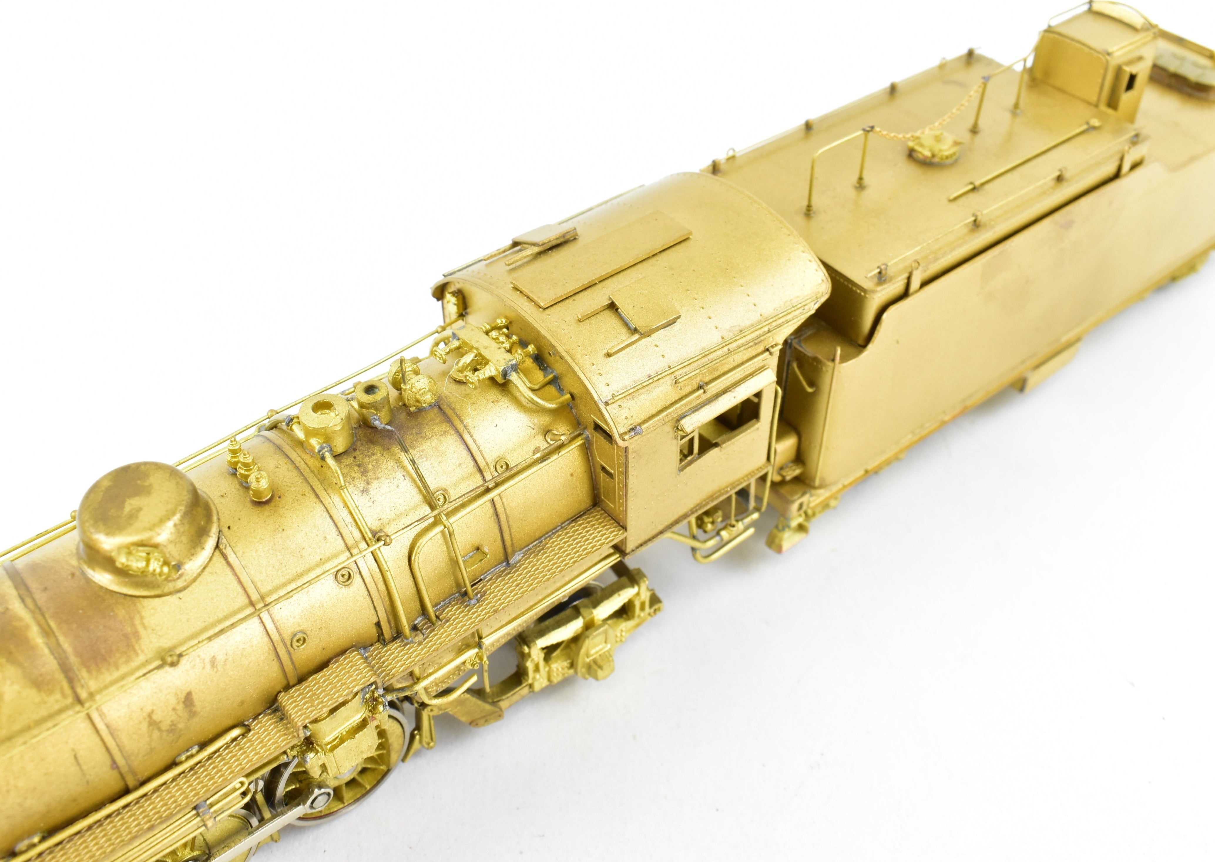 HO Scale Brass Key Imports Texas & Pacific H-2r 2-8-2 Mikado Steam Locomotive Model #800 with Elesco Feedwater Heater