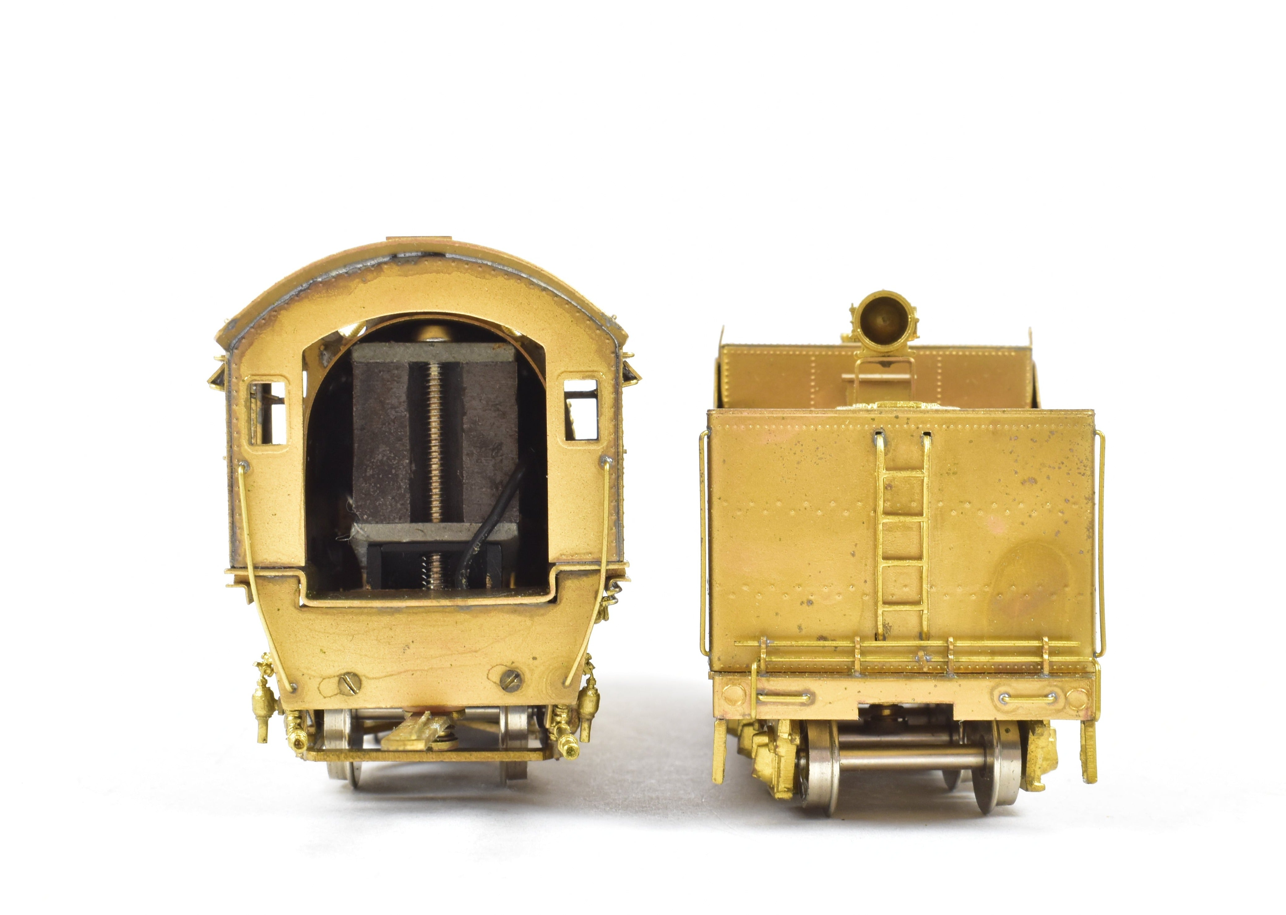 High - Quality HO Scale Brass Pacific Fast Mail Locomotive Model - Fujiyama ATSF Santa Fe 4 - 6 - 2 Class 1337 Pacific