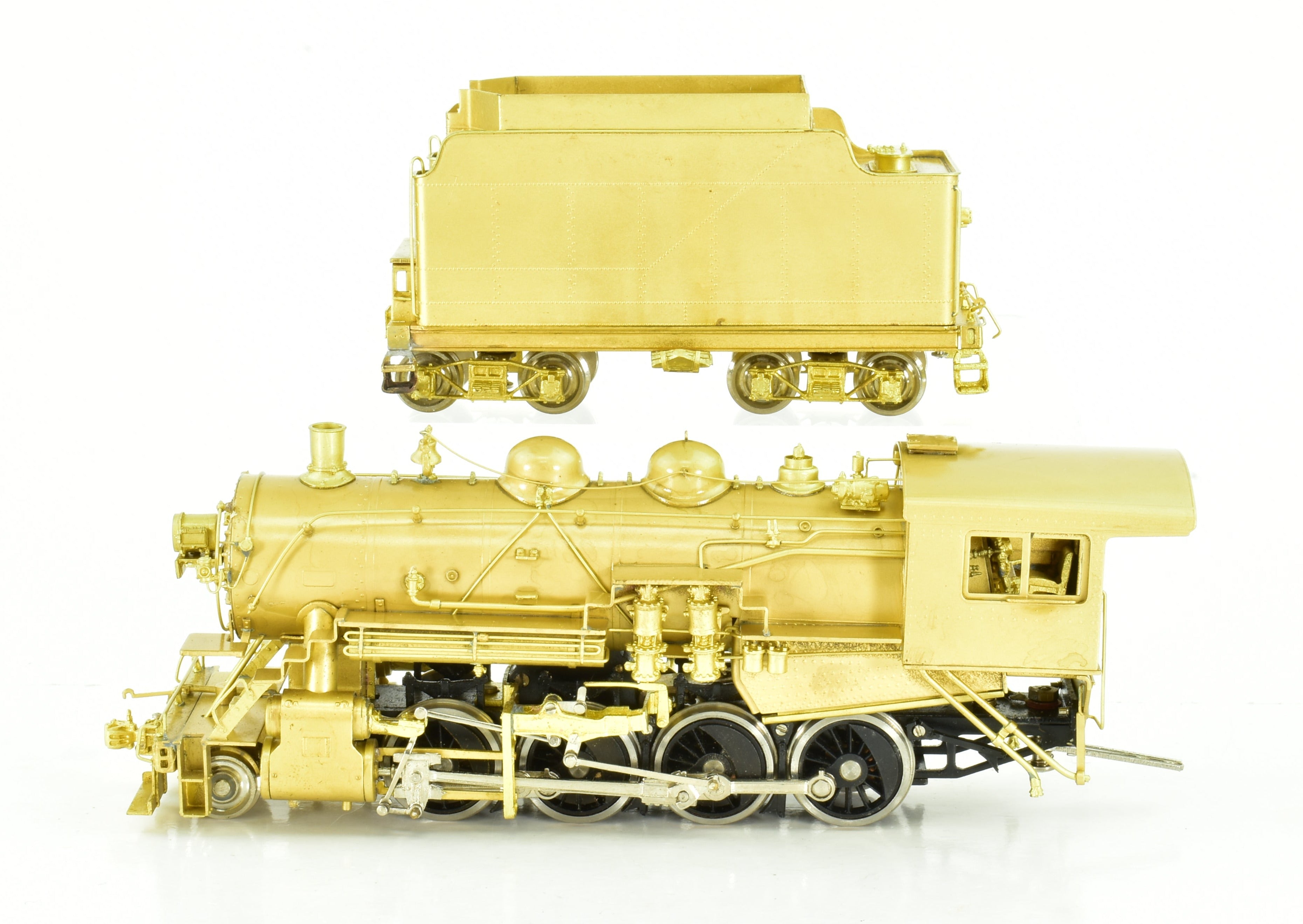 HO Scale Brass Nickel - Plated NPP (Nickel Plate Products) New York Ontario & Western Class W - 2 2 - 8 - 0 Locomotive with Side - Mounted Air Pumps Model