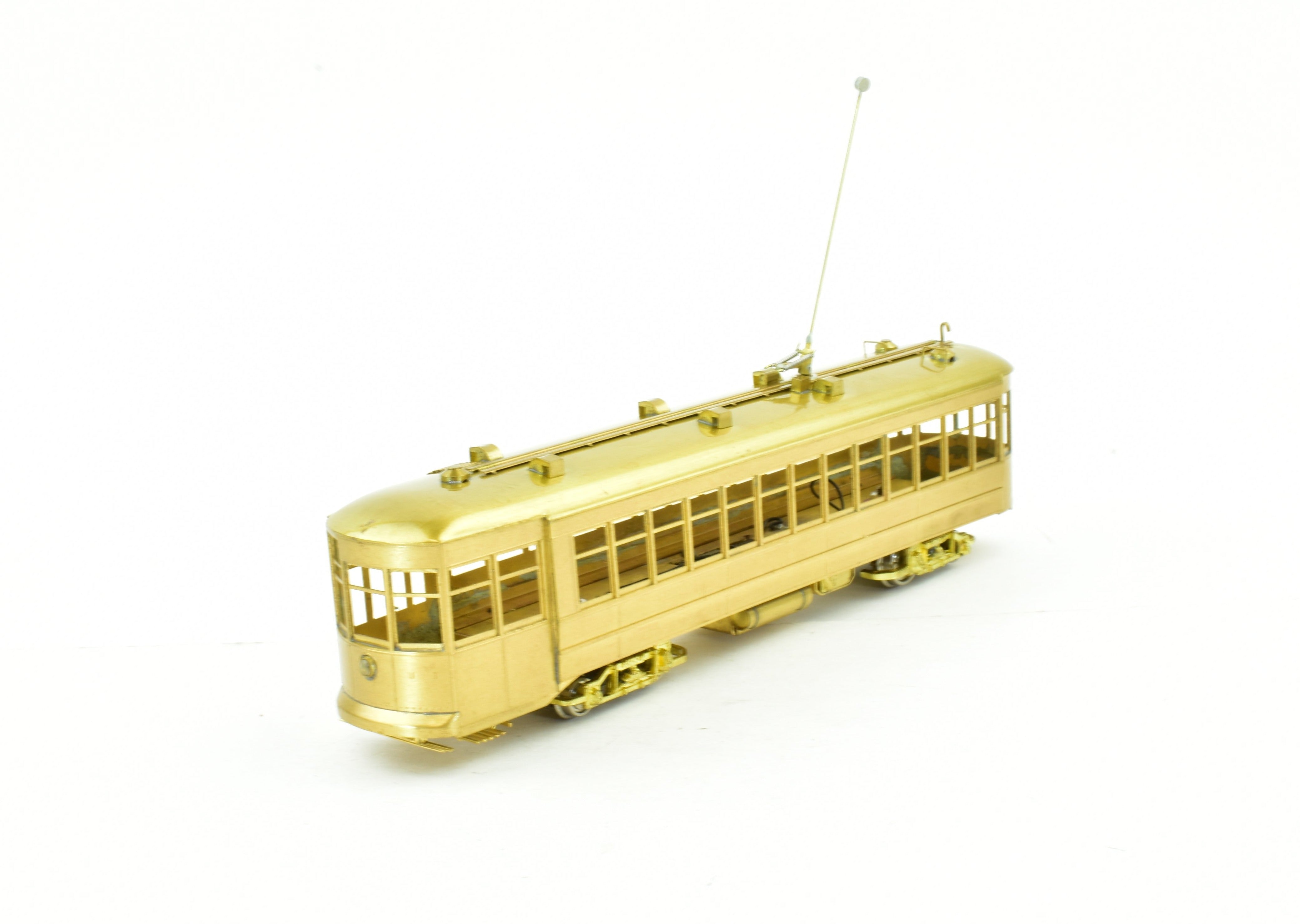 HO Scale Brass Model Train - MTS Imports CSL Chicago Surface Lines 5703 - 5827 Nearside Car for Model Railroading Enthusiasts