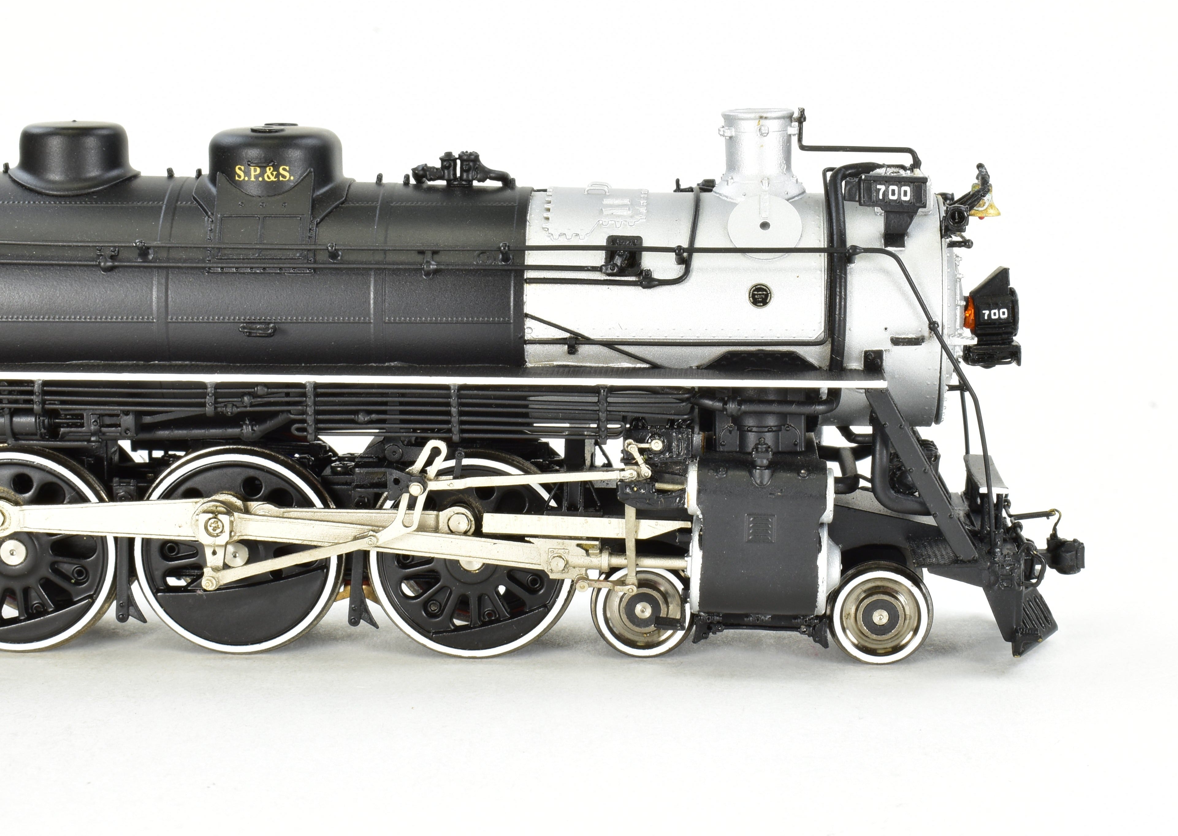 HO Scale Brass Sunset SP&S E-1 4-8-4 FP #700 with QSI DCC Sound, AS-IS