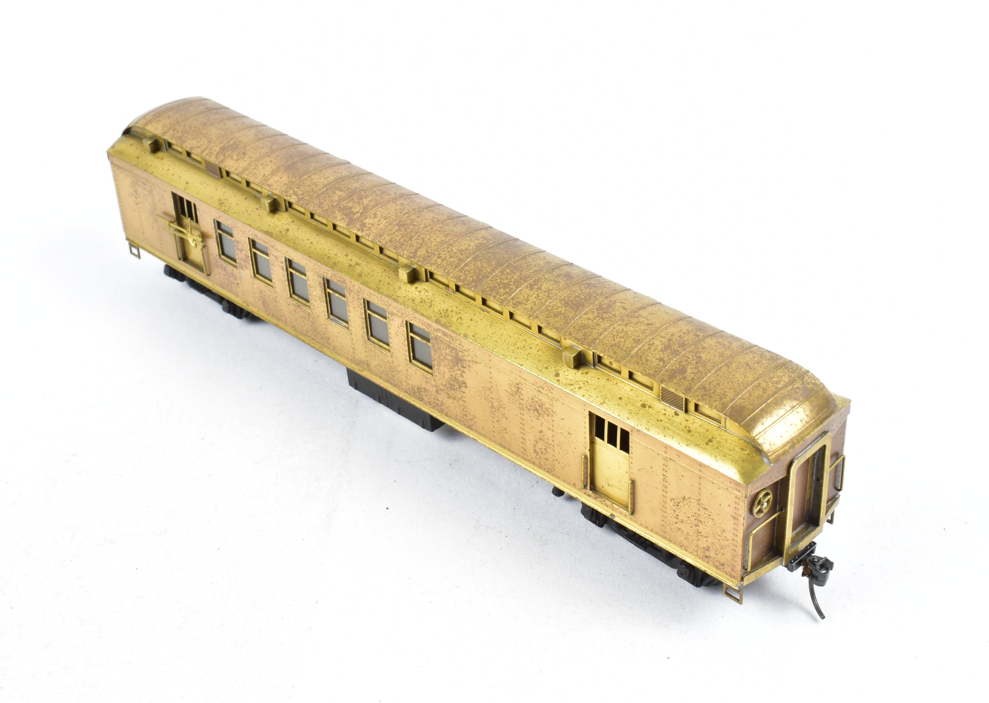 HO Scale Brass Suydam Model of AT&SF - Santa Fe Heavyweight 60-Foot Railway Post Office (RPO) with Central Valley Trucks