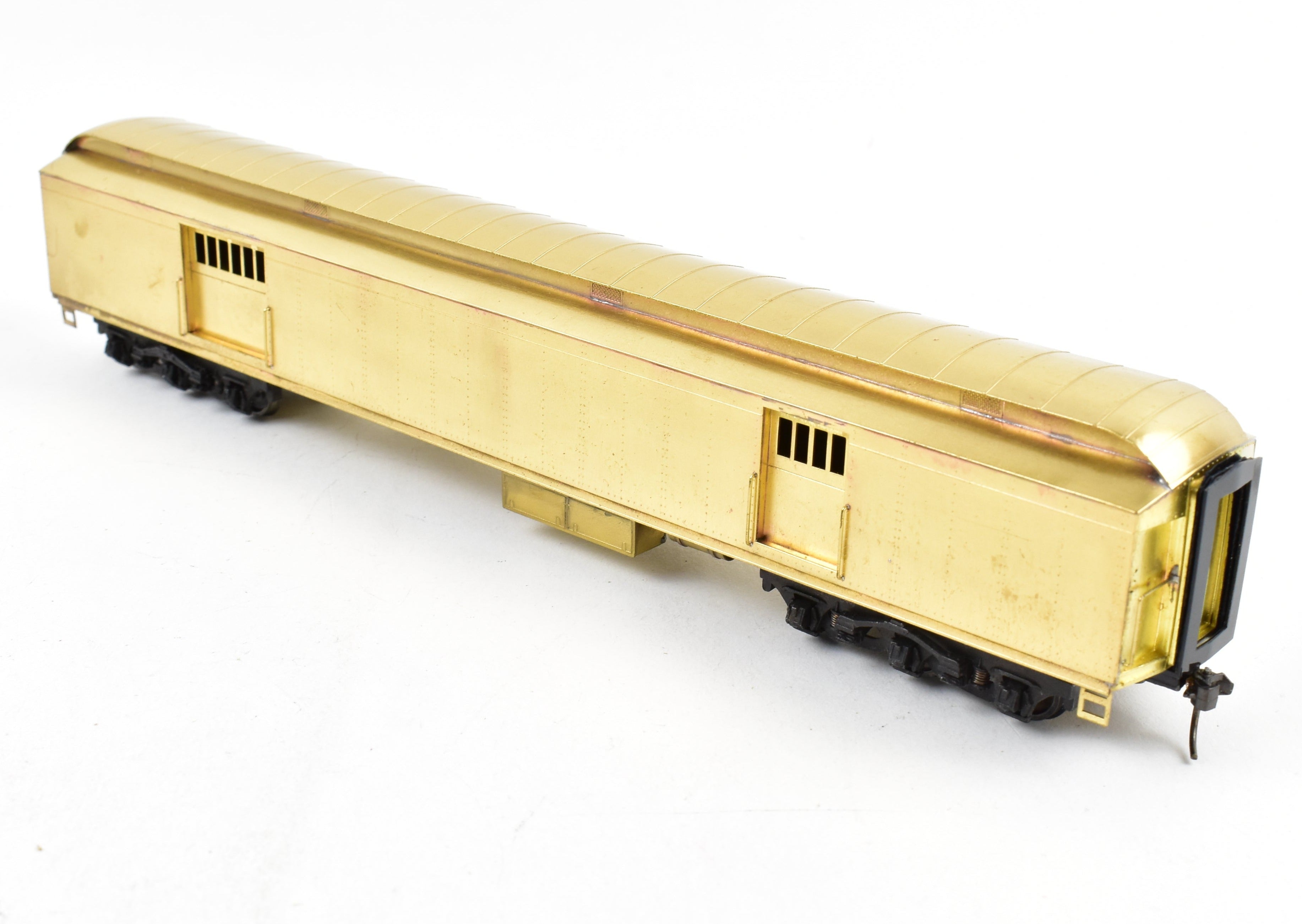 HO Scale Brass Lambert Model Train - Various Roads ATSF - Santa Fe Heavyweight Baggage Car with Central Valley Trucks