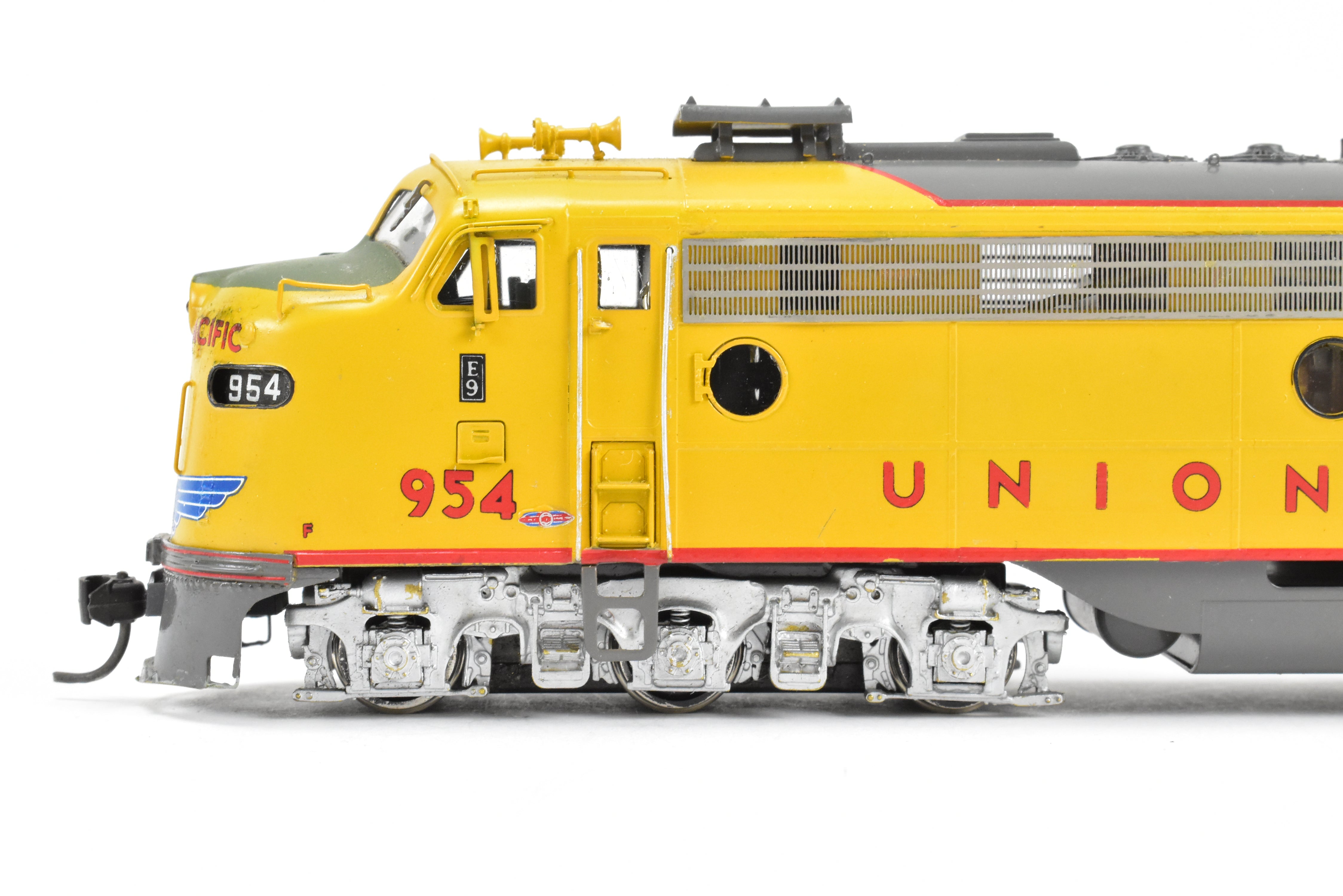 HO Scale Brass Union Pacific Version EMD E9A 2000 HP Custom - Painted Model Train, Oriental Limited, No. 954