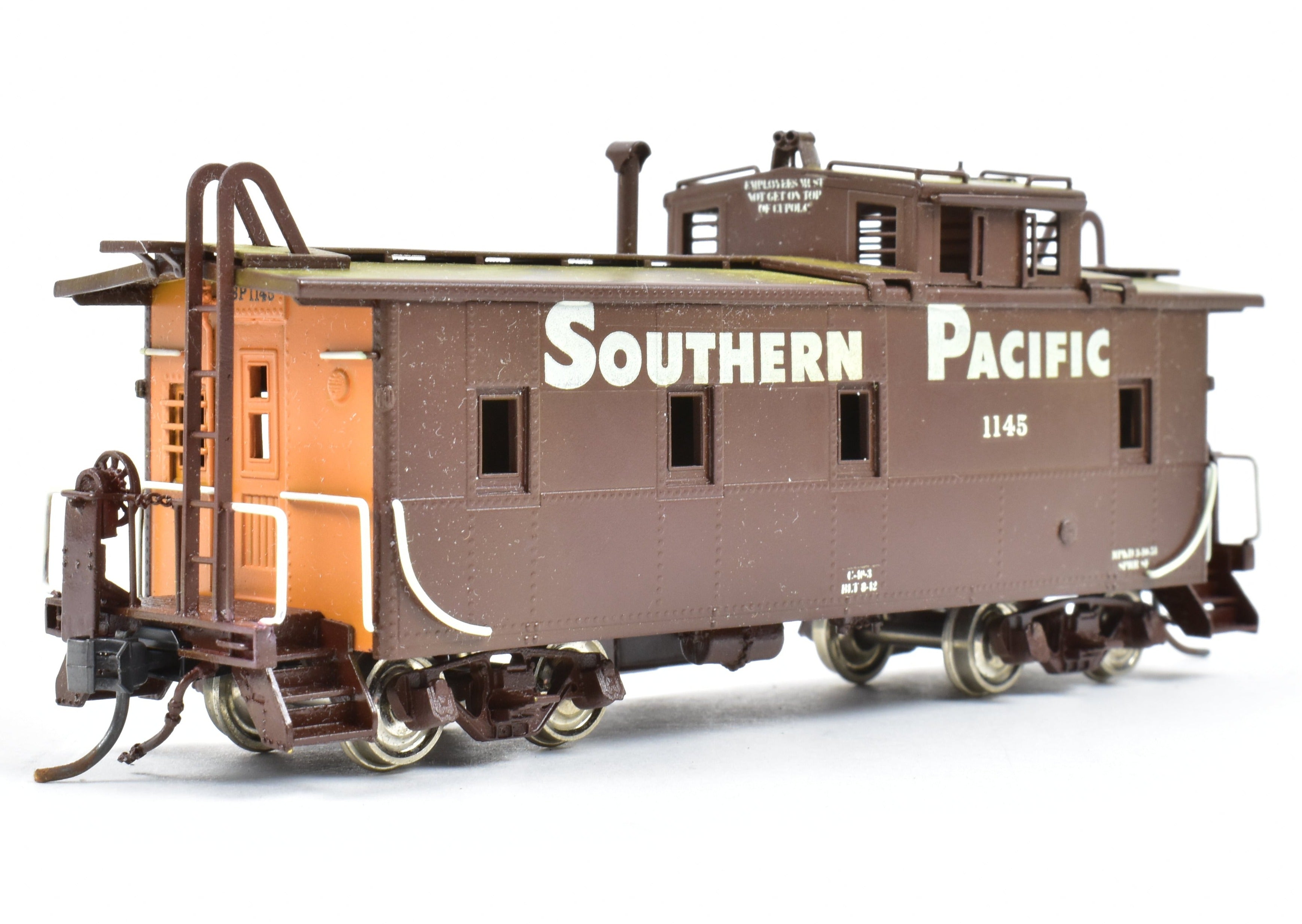 HO Scale Brass Pacific Fast Mail (PFM) SKI SP - Southern Pacific Modern Era C - 40 - 3 Steel Caboose Model Factory Painted with Road Number 1145