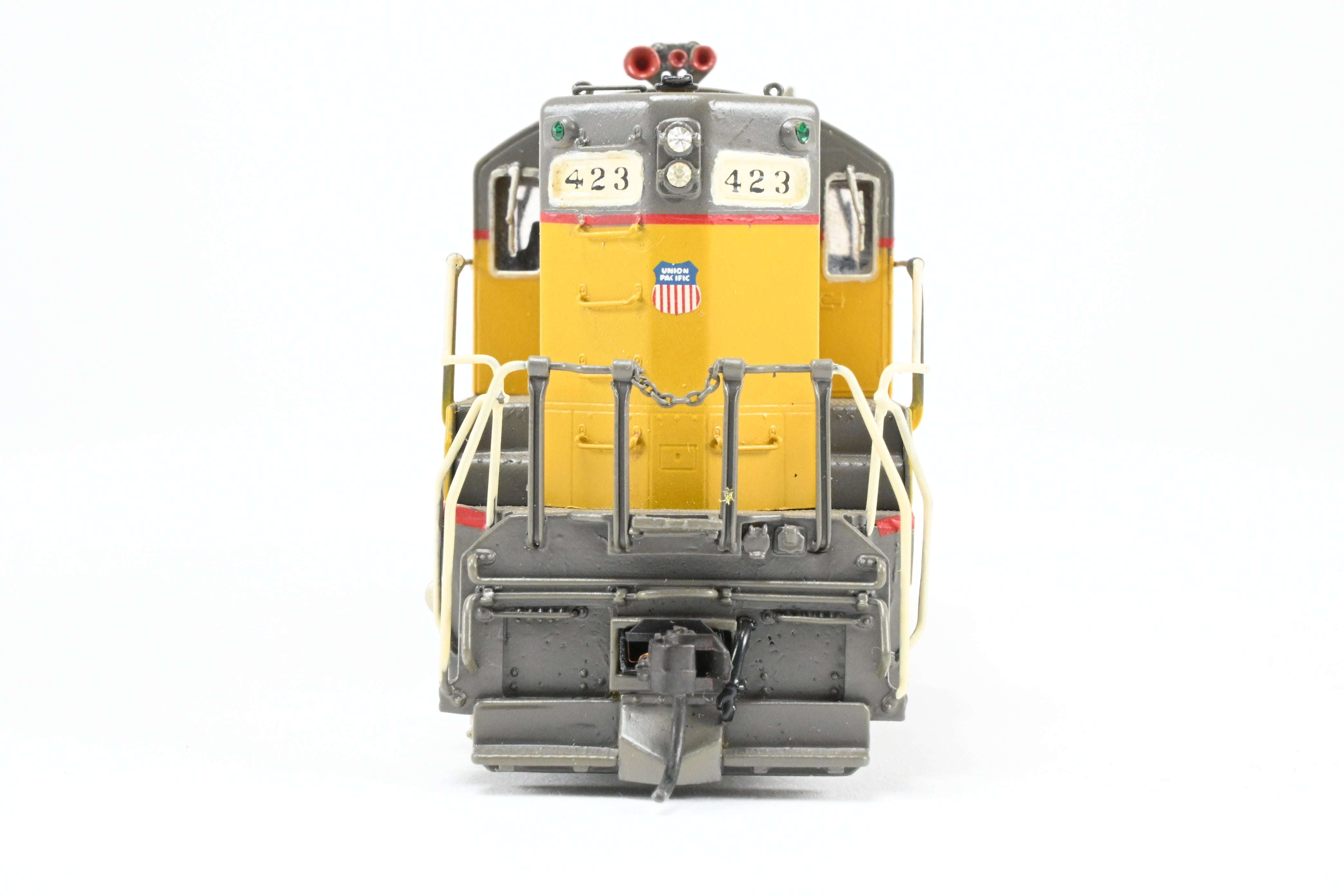 HO Brass Oriental Limited UP EMD SD24 2400 HP High Hood Custom Paint #423