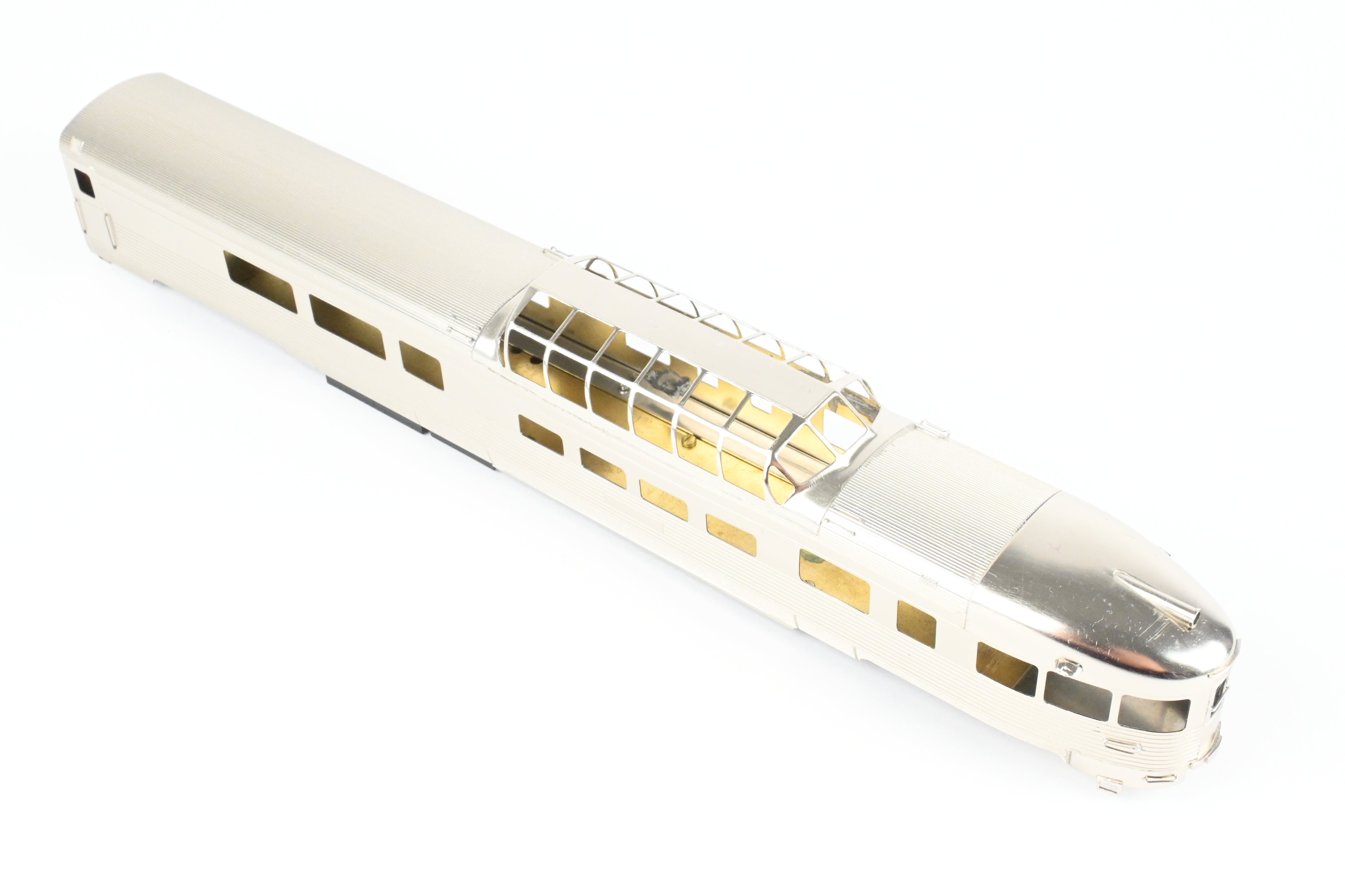 High - Quality HO Scale Brass Lambert Chesapeake and Ohio (C&O) Budd Dome Observation Model Train Car