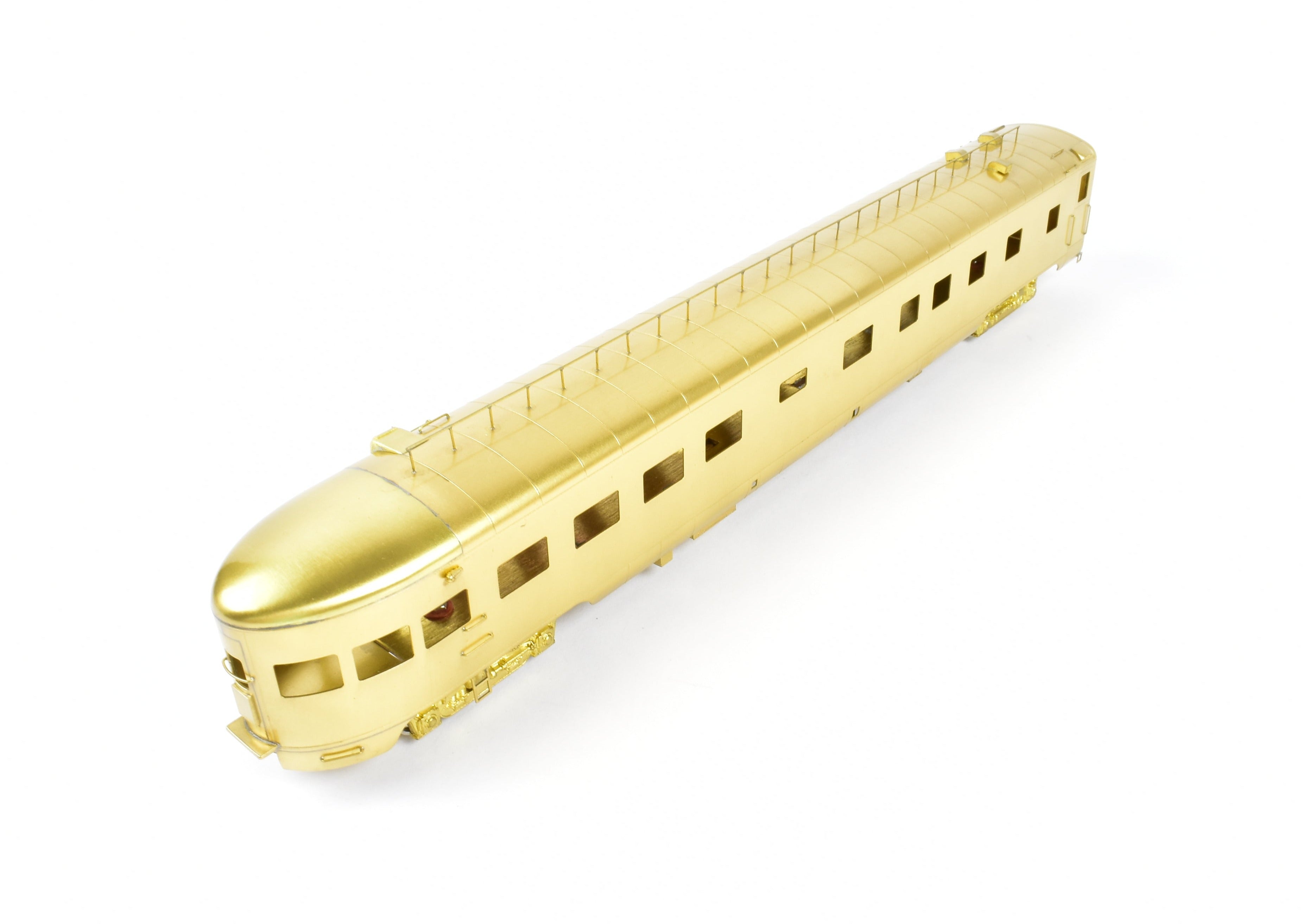 HO Brass Oriental Limited NP - 1948 North Coast Limited Sleeper Observation 390 with Skirts