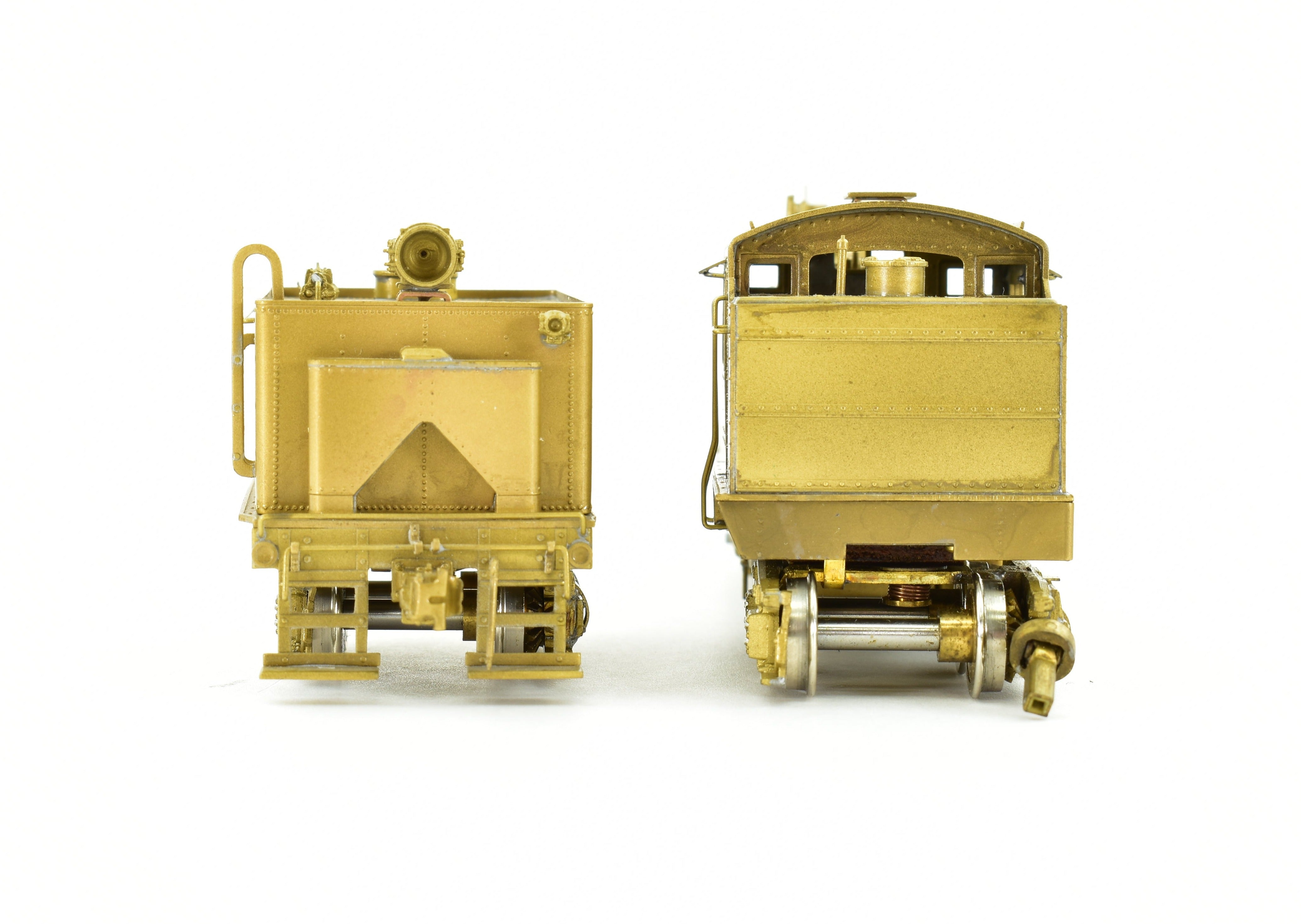 High - Quality HO Scale Brass PFM - United Geared Locomotive Model of the 3 - Truck Willamette Coos Bay Lumber Co.