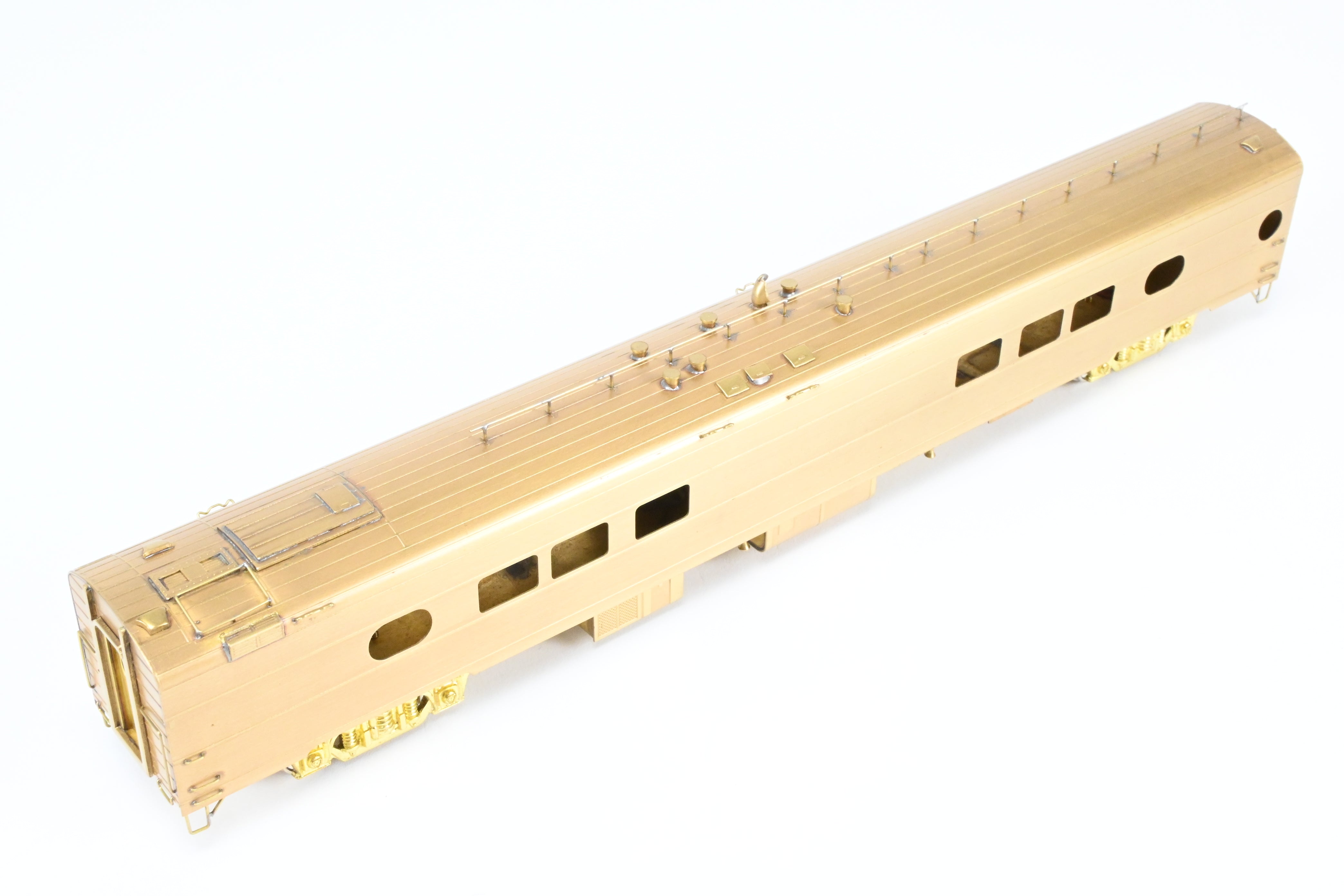 High - Quality HO Scale Brass Soho Model of Milwaukee Road #172 Coffee Shop Tap Lounge