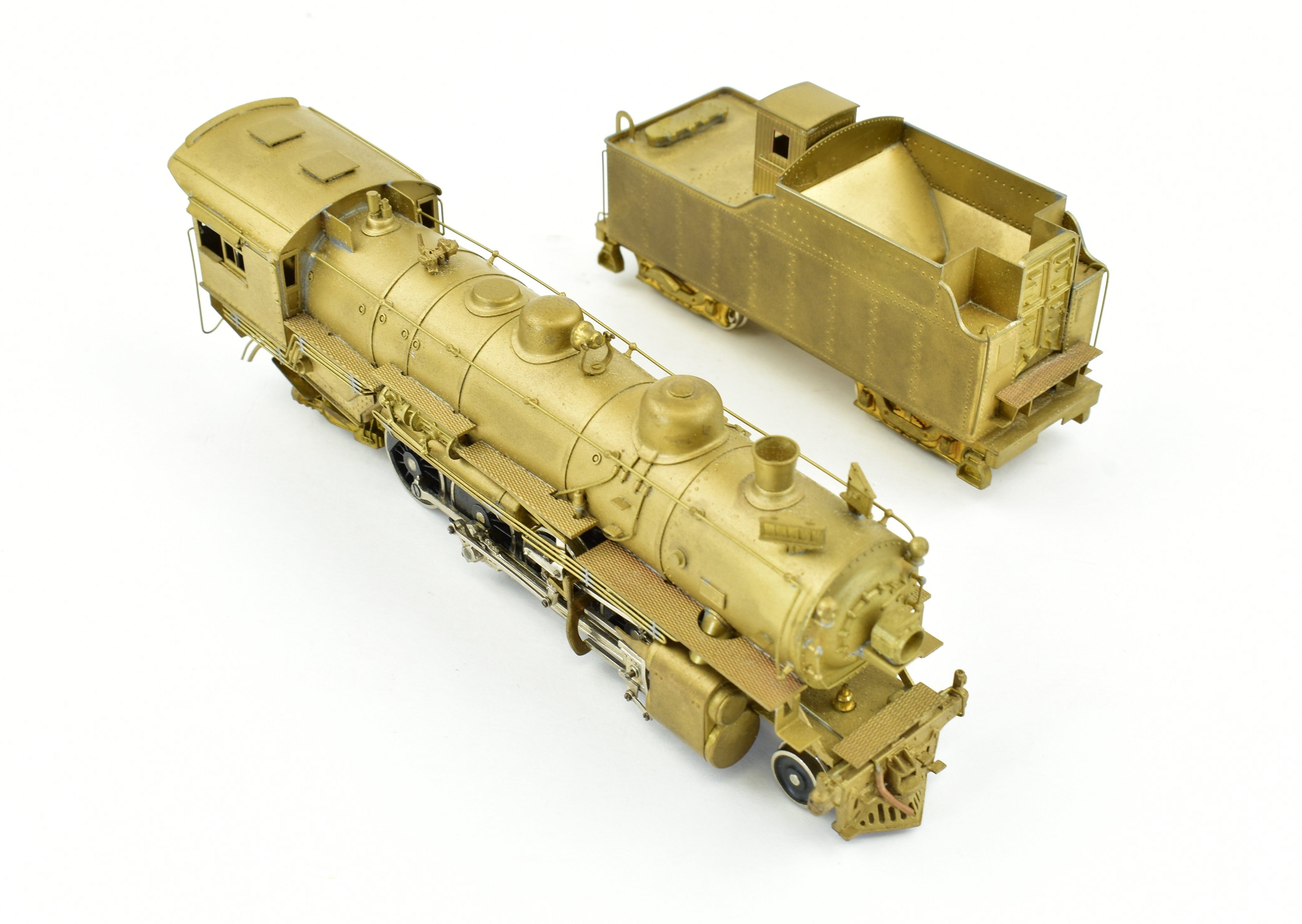 High - Quality HO Scale Brass Model Train of NorthWest Short Line NP - Northern Pacific W - 3 2 - 8 - 2 Mikado