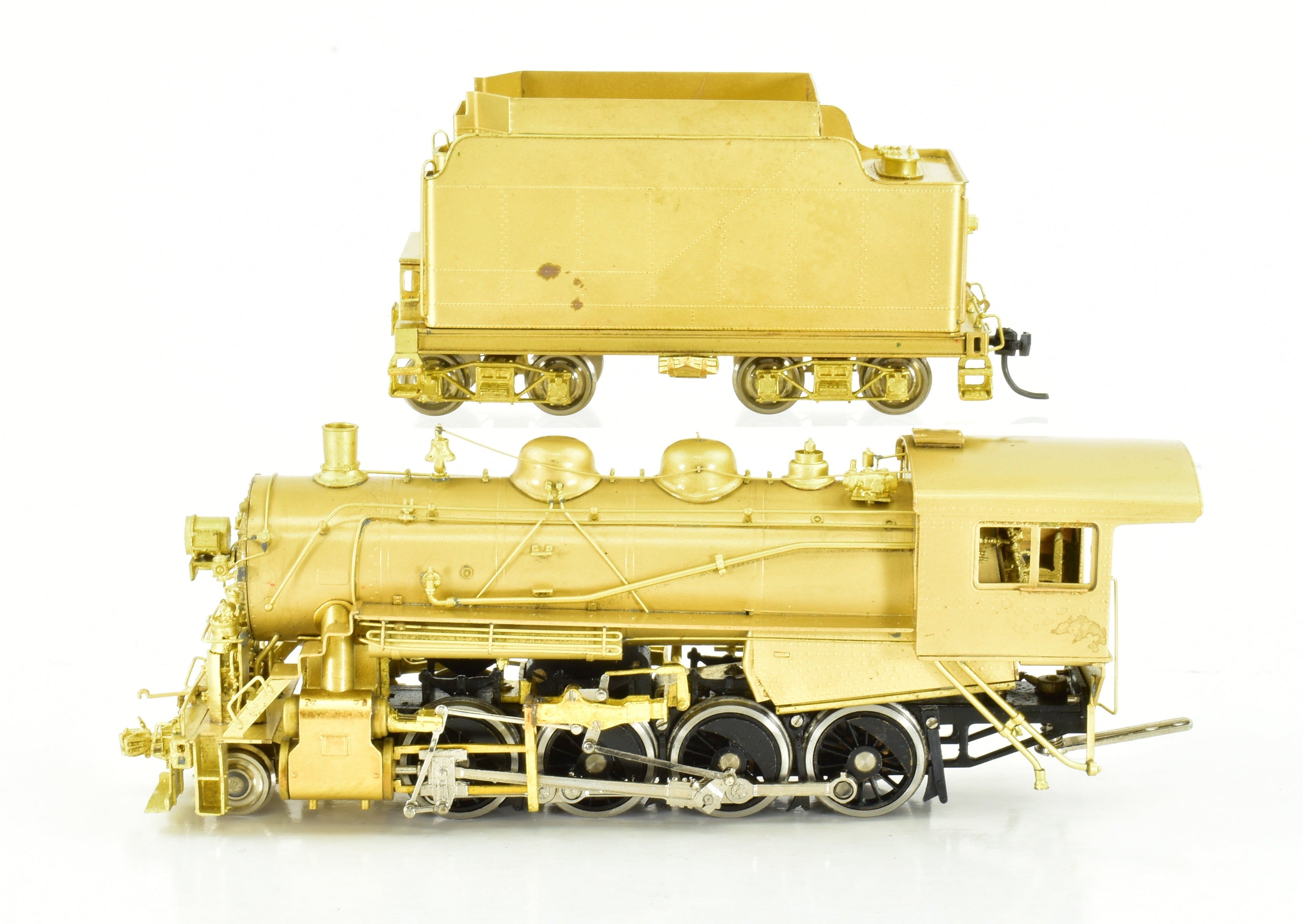 HO Scale Brass NPP NYO&W Class W-2 2-8-0 with Front-Mounted Air Pumps