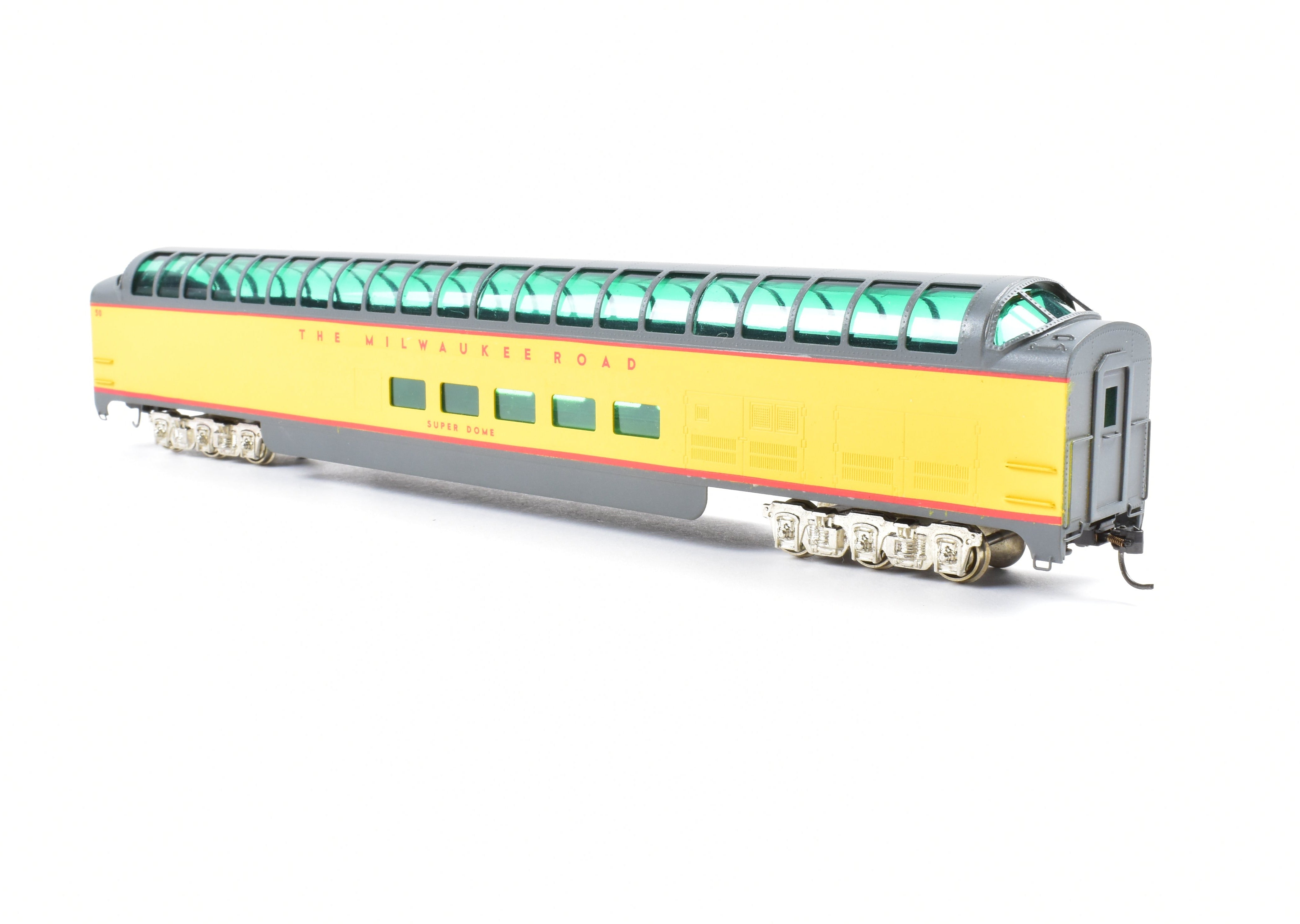 HO Scale Brass Soho Milwaukee Road #50 Super Dome Model with Tinted Glazing