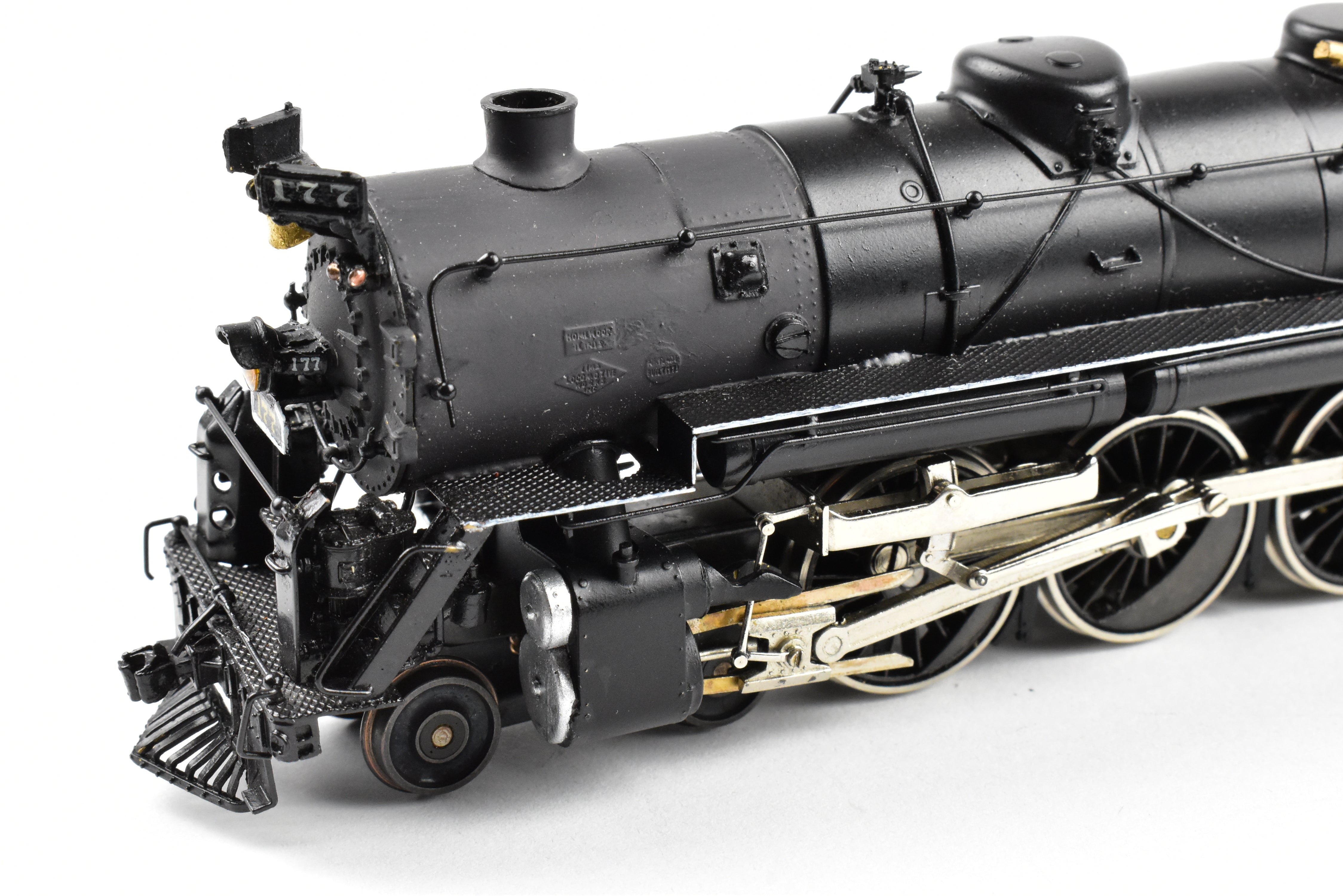 HO Scale Brass Model Train - Nickel Plate Products (NPP), Nickel Plate Road Class L - 1a 4 - 6 - 4 Steam Locomotive without Elephant Ear Smoke Lifters, Comes with Wrong Box