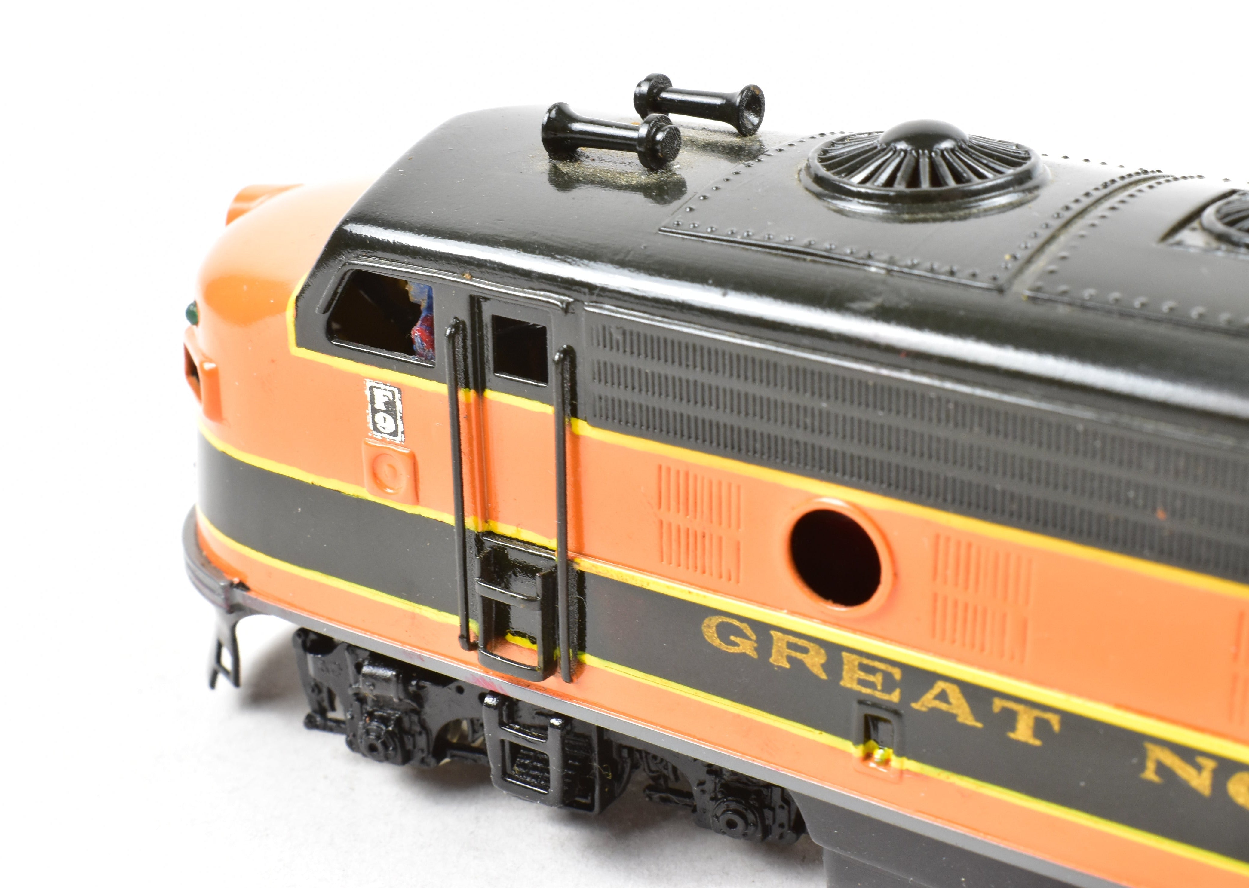 HO Scale Brass Tenshodo Great Northern F7 A/B Pair Factory-Painted Models