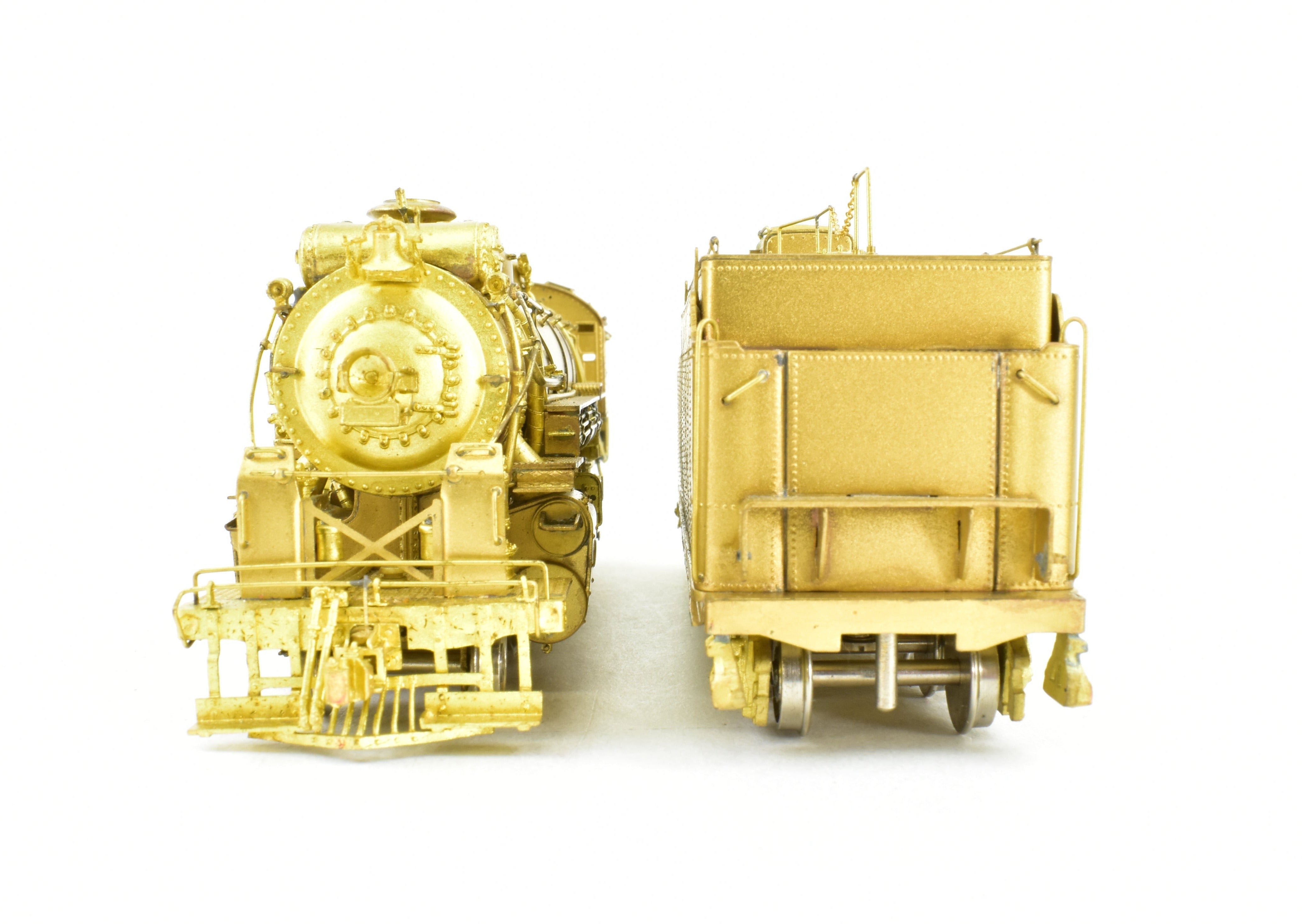 HO Scale Brass Key Imports Texas & Pacific H-2r 2-8-2 Mikado Steam Locomotive Model #800 with Elesco Feedwater Heater
