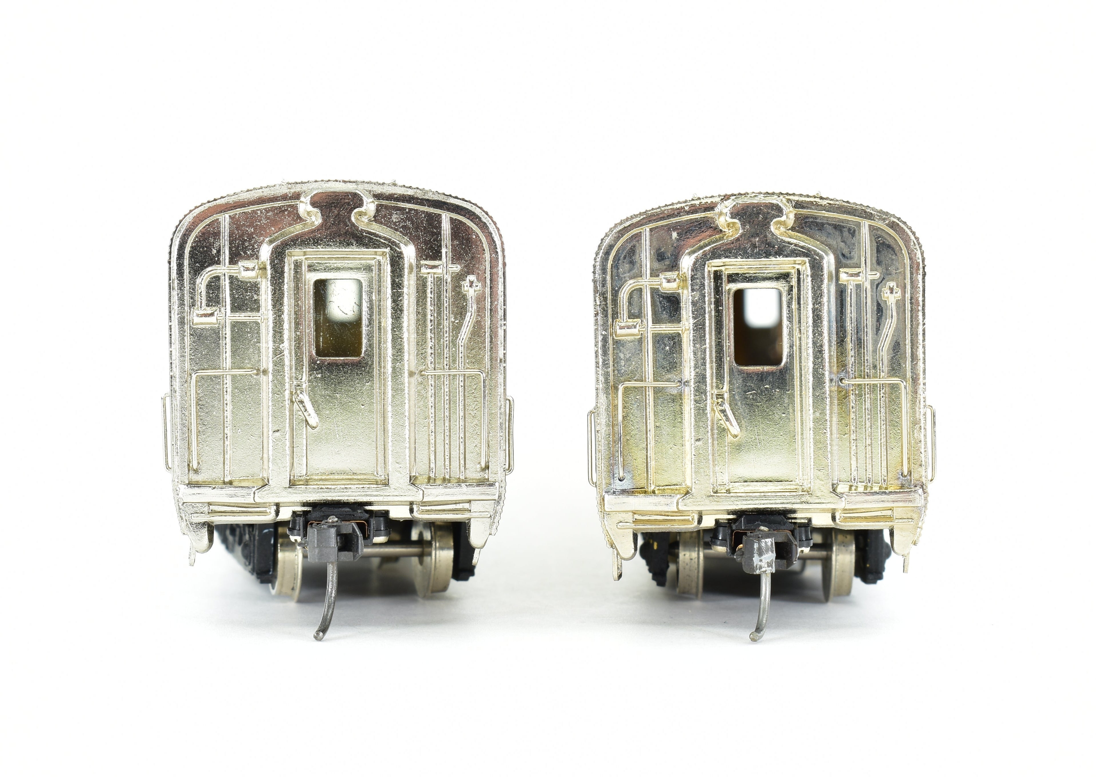 HO Scale Brass Nickel Plate Products (NPP) CB&Q - Burlington Route WP & D&RGW California Zephyr Full Roomette Pullman and Pullman Roomette Sleeper Set Model Train