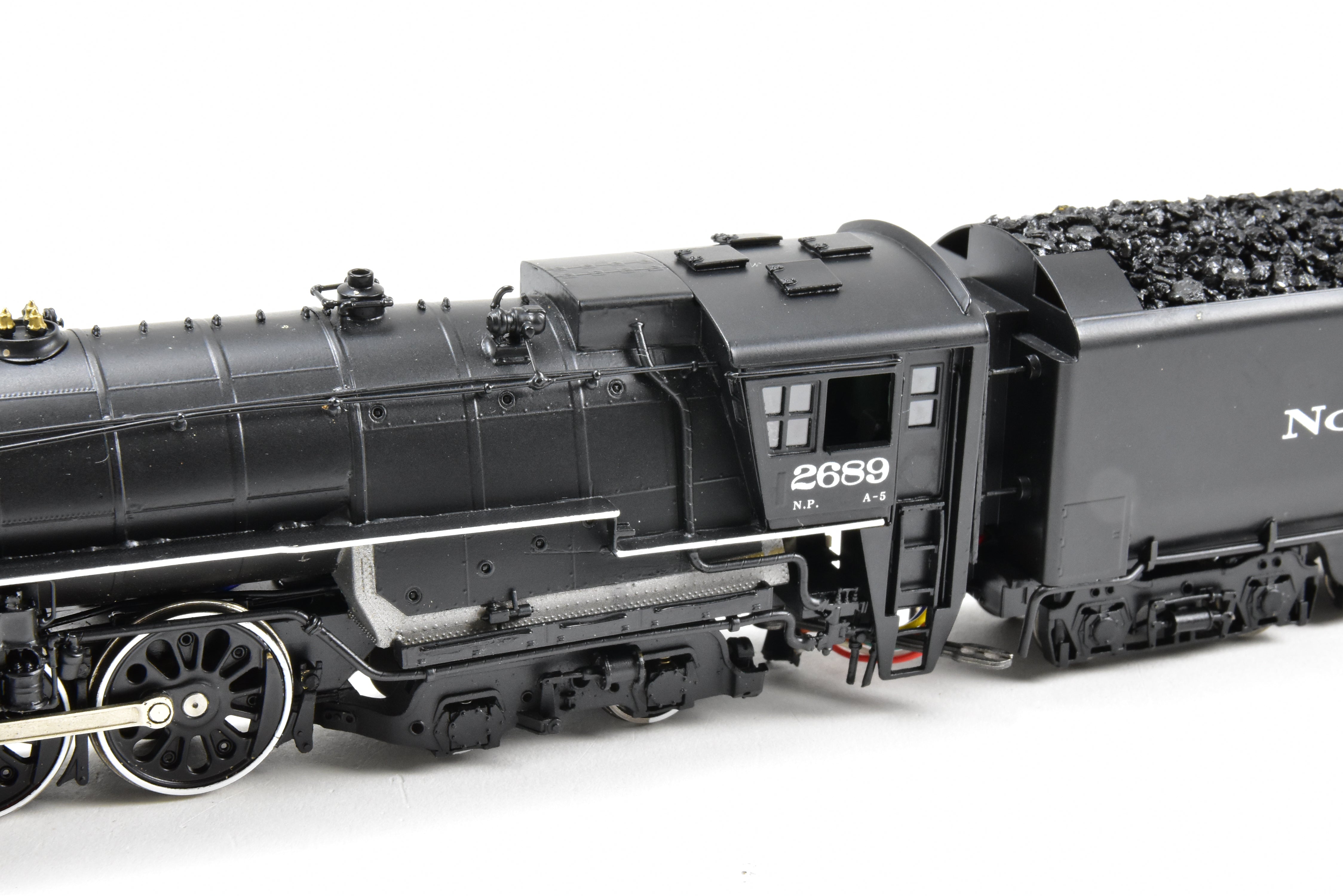 HO Scale Brass Northern Pacific A-5 4-8-4 FP #2689 Black Model with QSI DCC & Sound