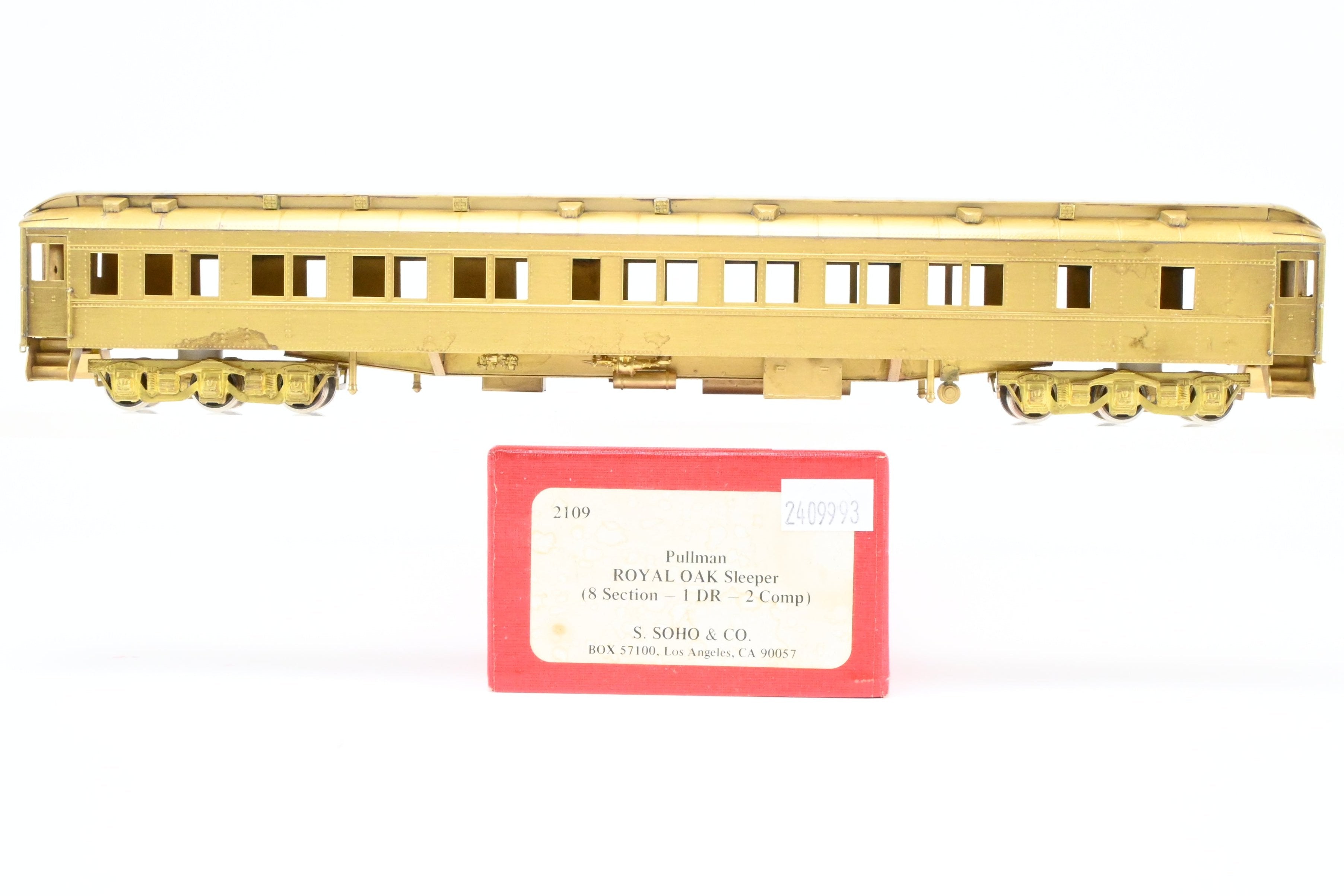 HO Scale Brass Soho Royal Oak Non - Air - Conditioned 8 - Section 1 Drawing Room 2 Compartment HW Sleeper Model for Various US Railroads