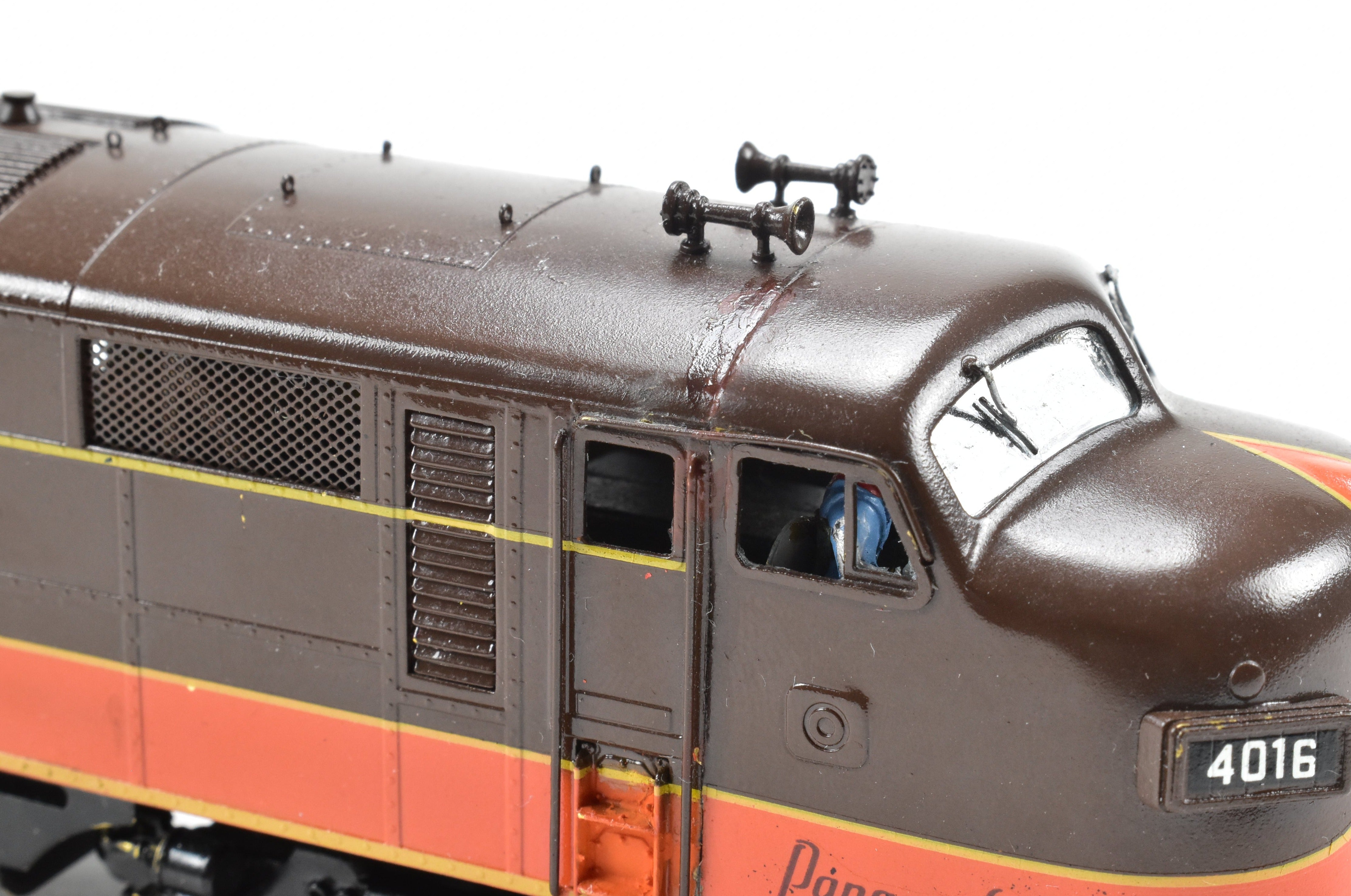 HO Brass Oriental Limited Illinois Central E7A/B Set with Large Number Boards