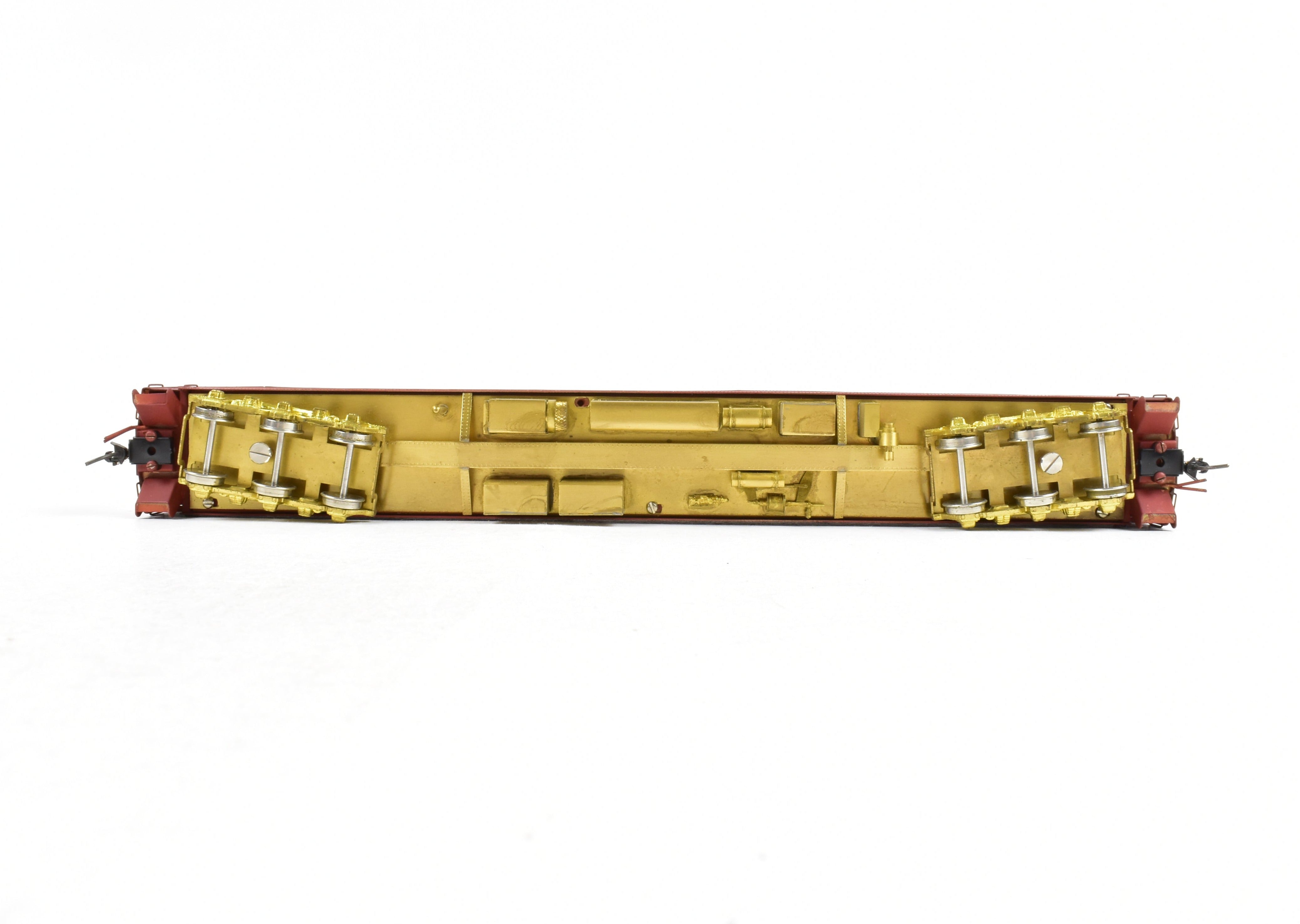 HO Scale Brass Soho 10 - Section HW Sleeper Chief Black Bear Model