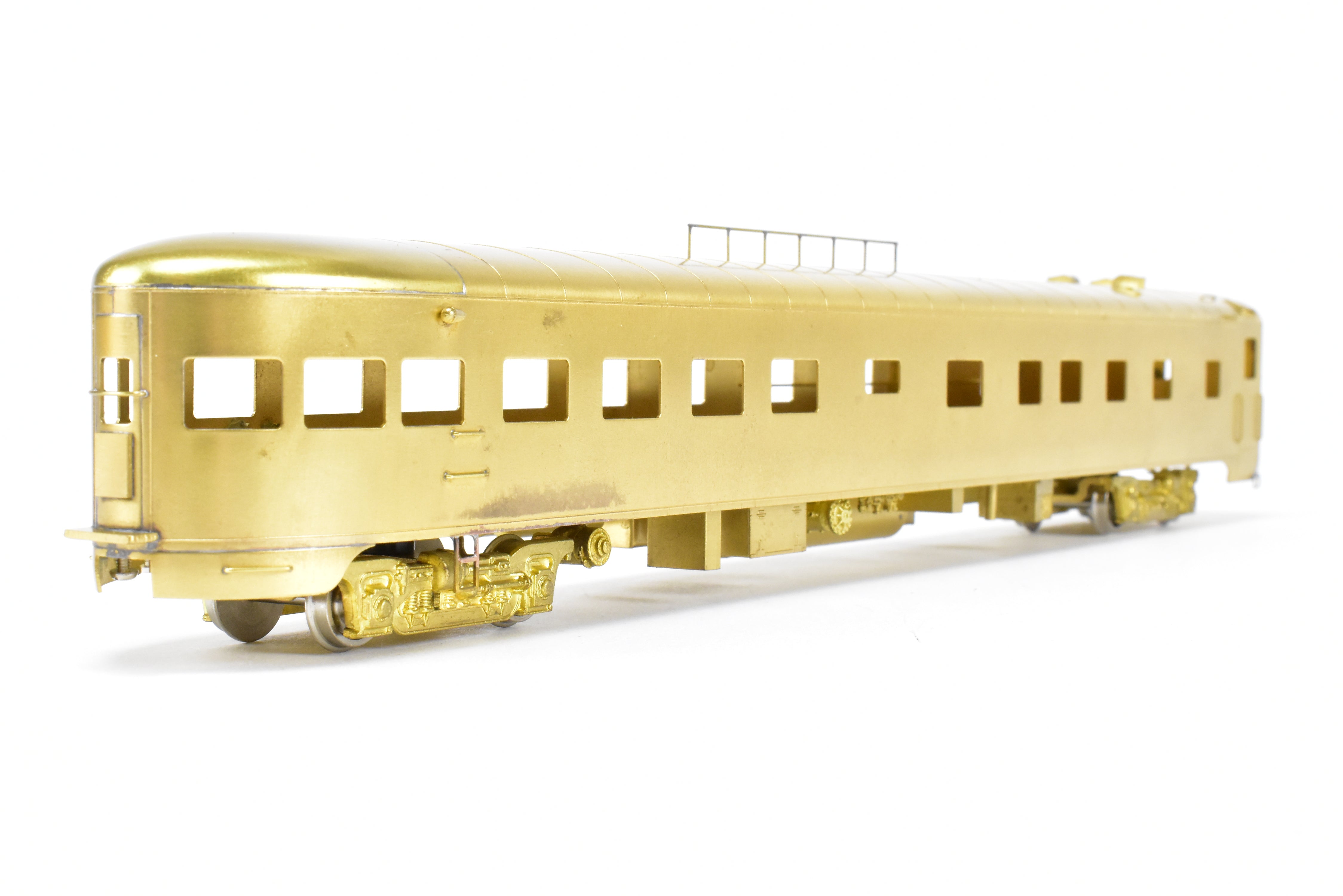 HO Scale Brass Model of the Oriental Limited Northern Pacific North Coast Limited Sleeper Observation Car #390 without Skirts