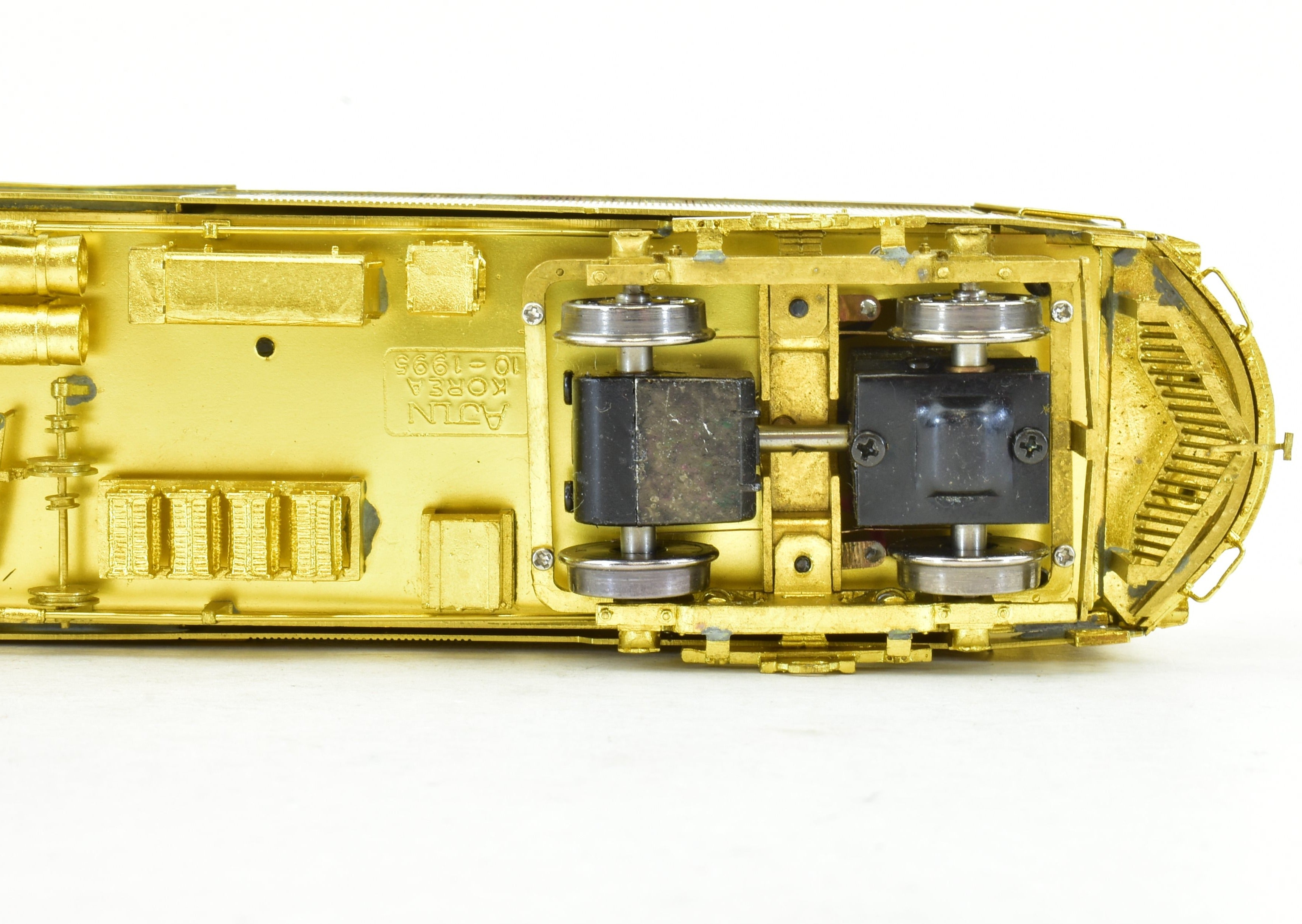 High - Quality HO Scale Brass Merchandise Dispatch Car by MTS Imports - North Shore Line MD Model