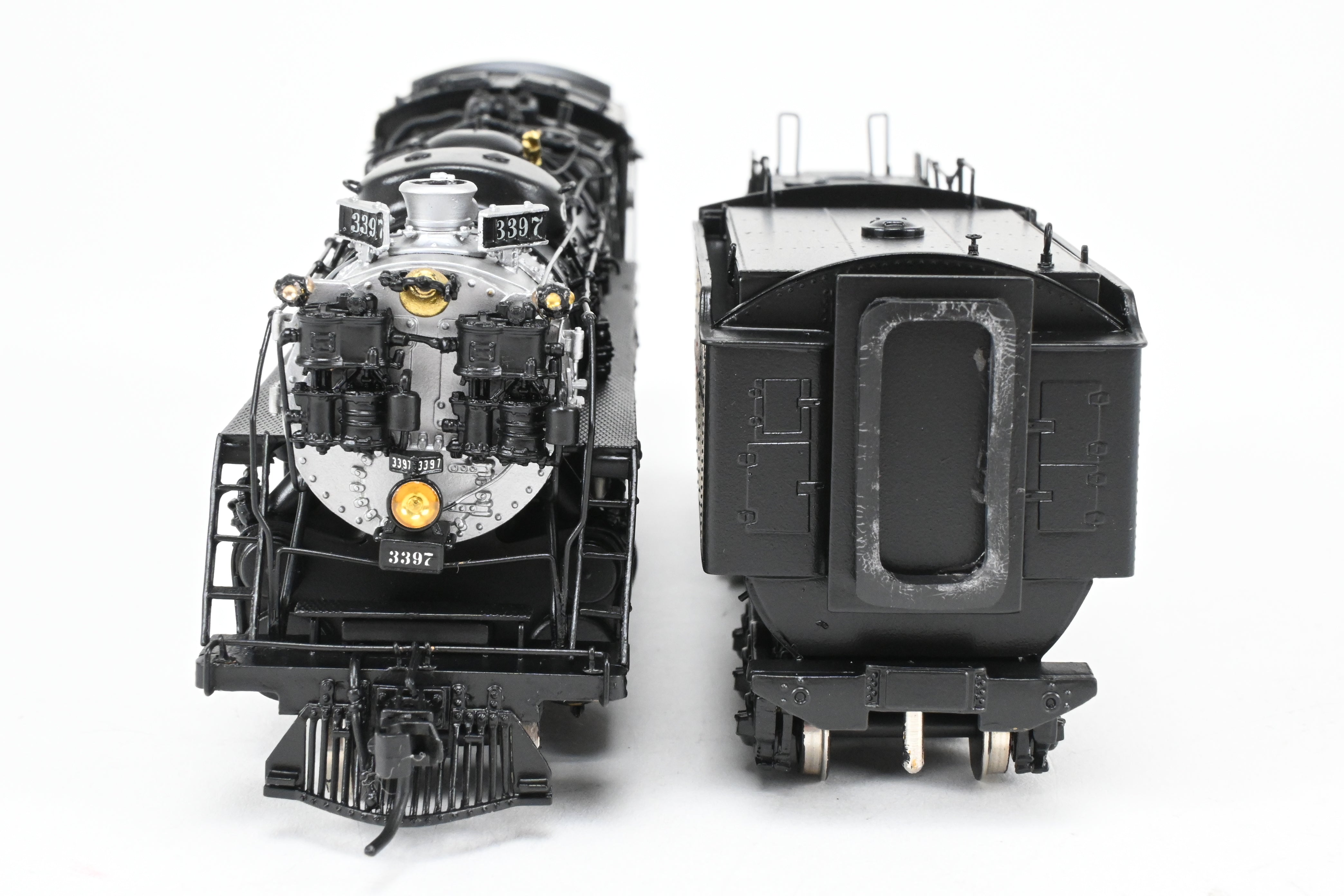 HO Scale Brass Model Train - Great Northern 2-8-2 Class O-8 Closed Cab, Professionally Painted by Jeff Lemke Trains, Inc., Sunset Models Imported