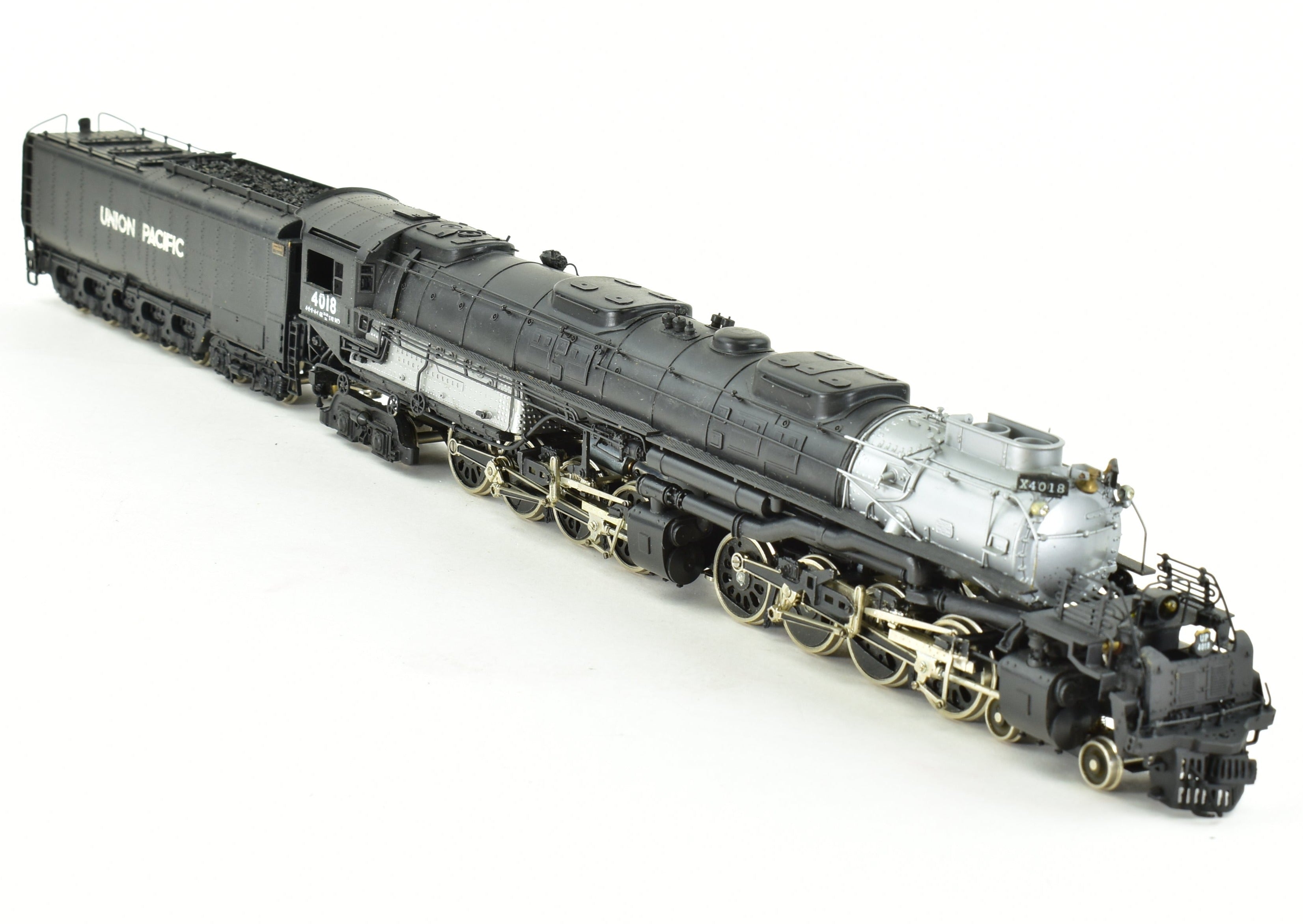 HO Scale Brass PFM - Tenshodo Union Pacific 4-8-8-4 Big Boy Crown Steam Locomotive with Signature Series Tender, Model No. 4018 from the 1969 Run