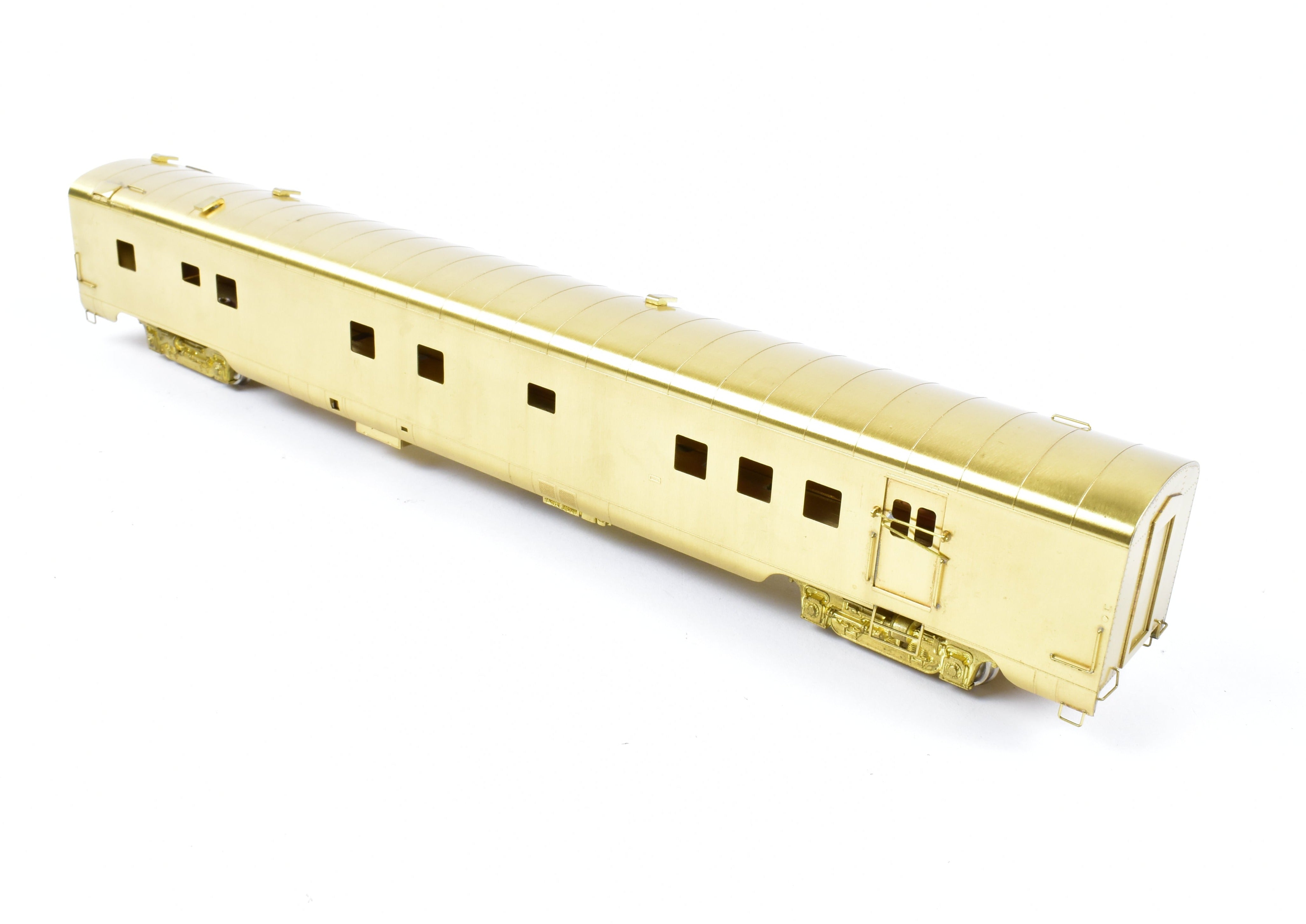 HO Scale Brass Model of the Oriental Limited's Northern Pacific North Coast Limited Mail - Dormitory Car #425 with Skirts