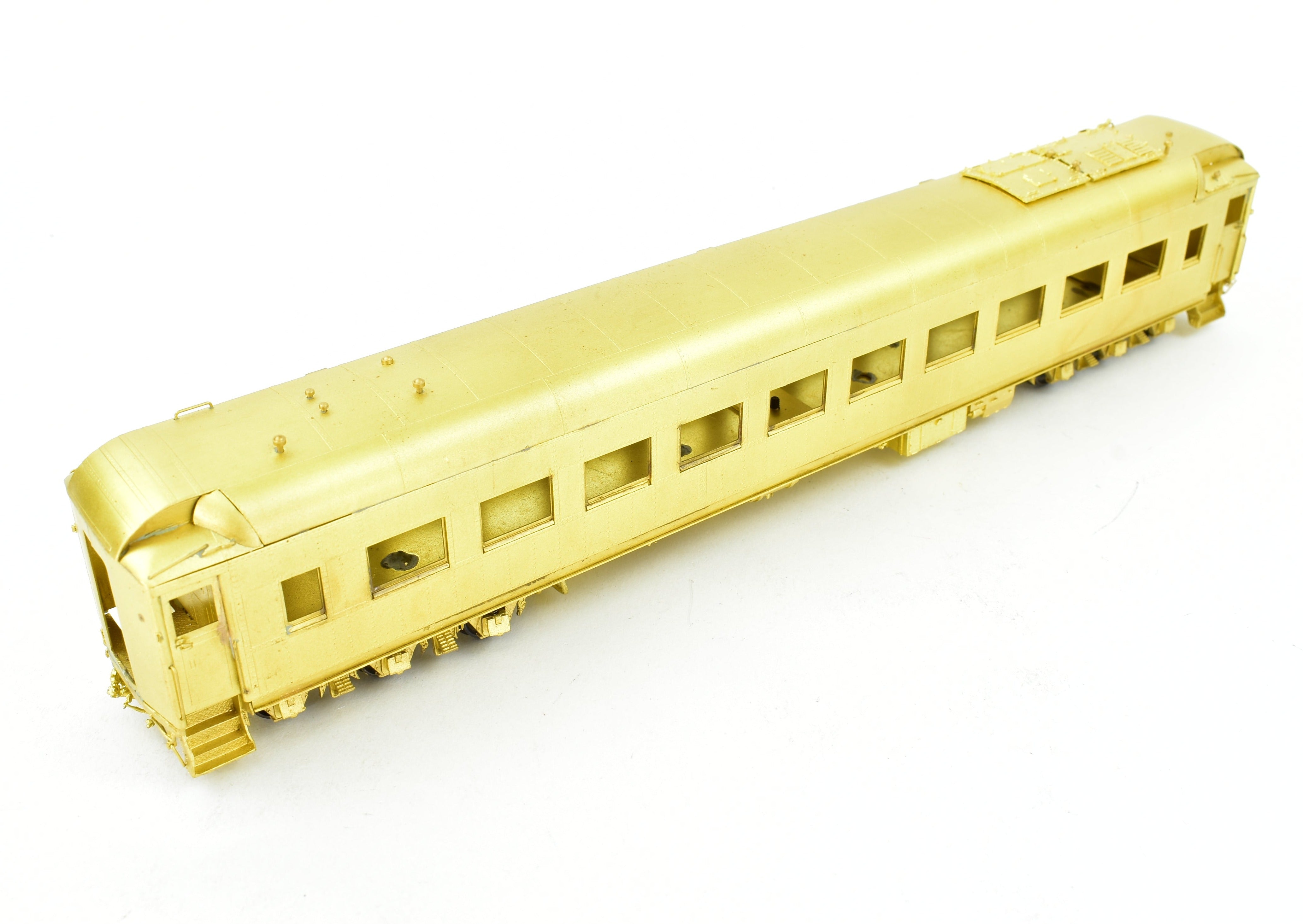 HO Scale Brass Model of Pecos River Brass ATSF - Santa Fe Heavyweight Chair Smoker with AC, Numbered from 1039 to 1049