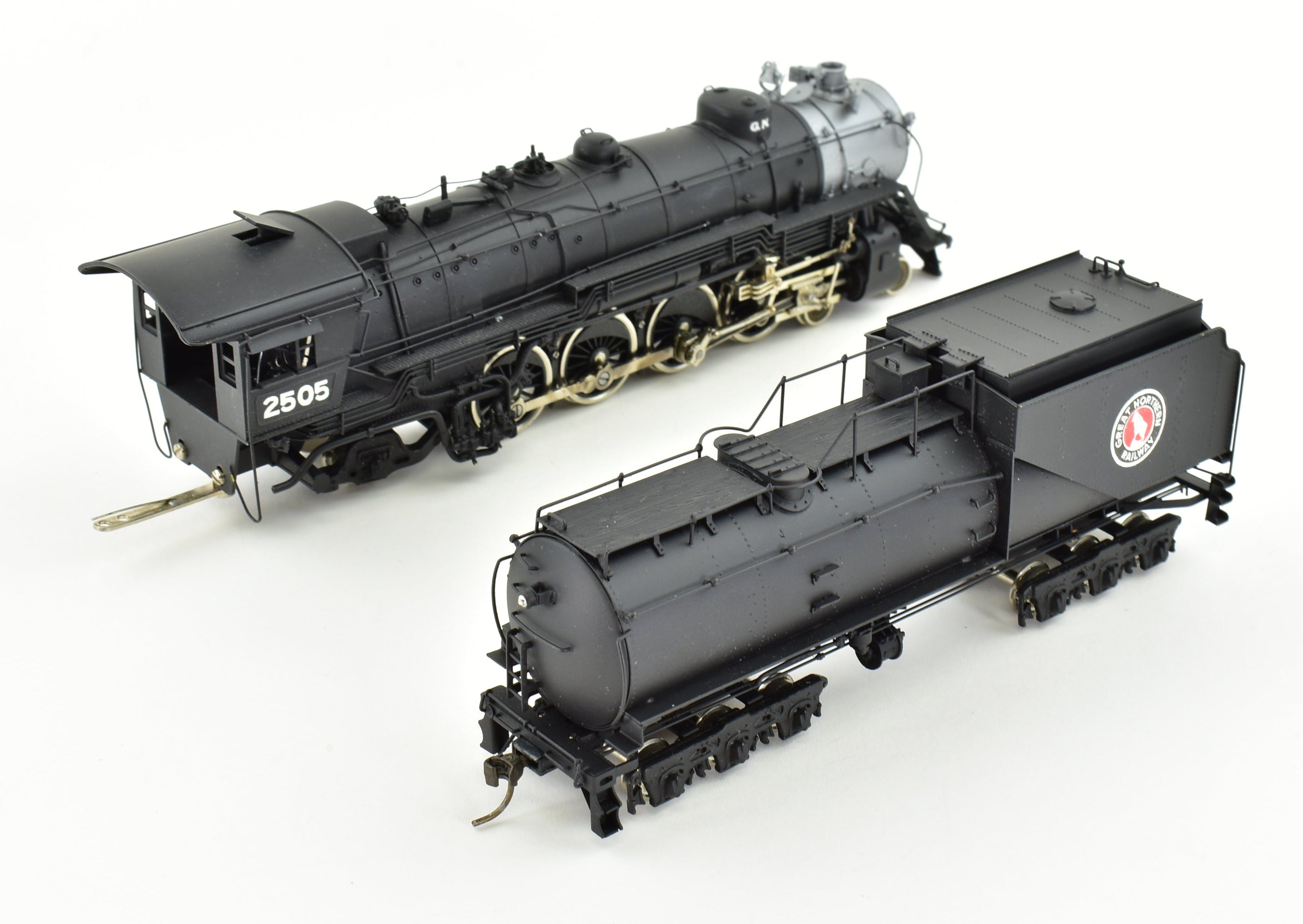 HO Scale Brass PFM - Tenshodo Great Northern 4-8-2 Class P-2 Factory Painted Can Motor Locomotive