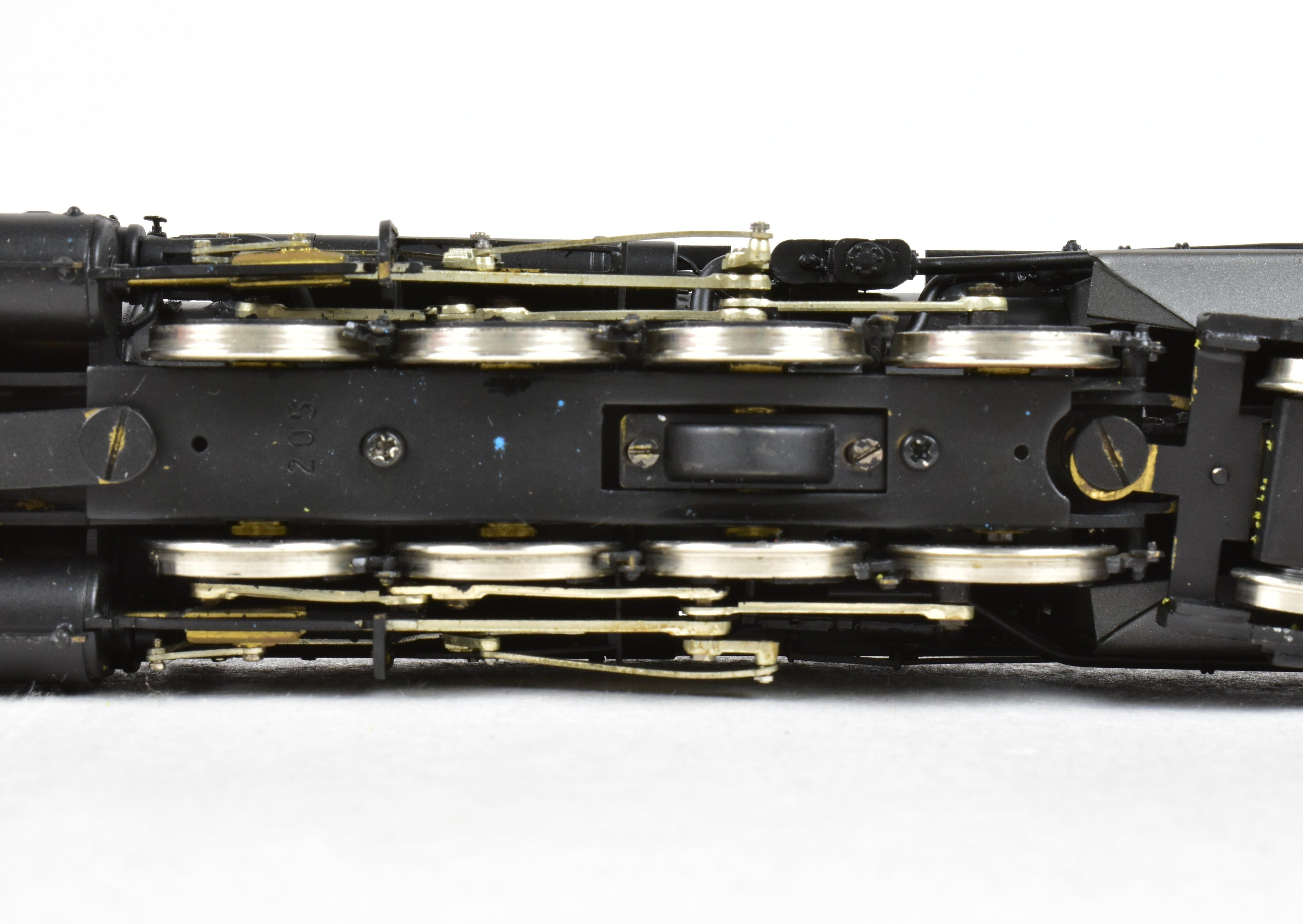 HO Scale Brass NPP Nickel Plate C&NW Class J - 4 2 - 8 - 4 Factory Painted Locomotive No. 2801