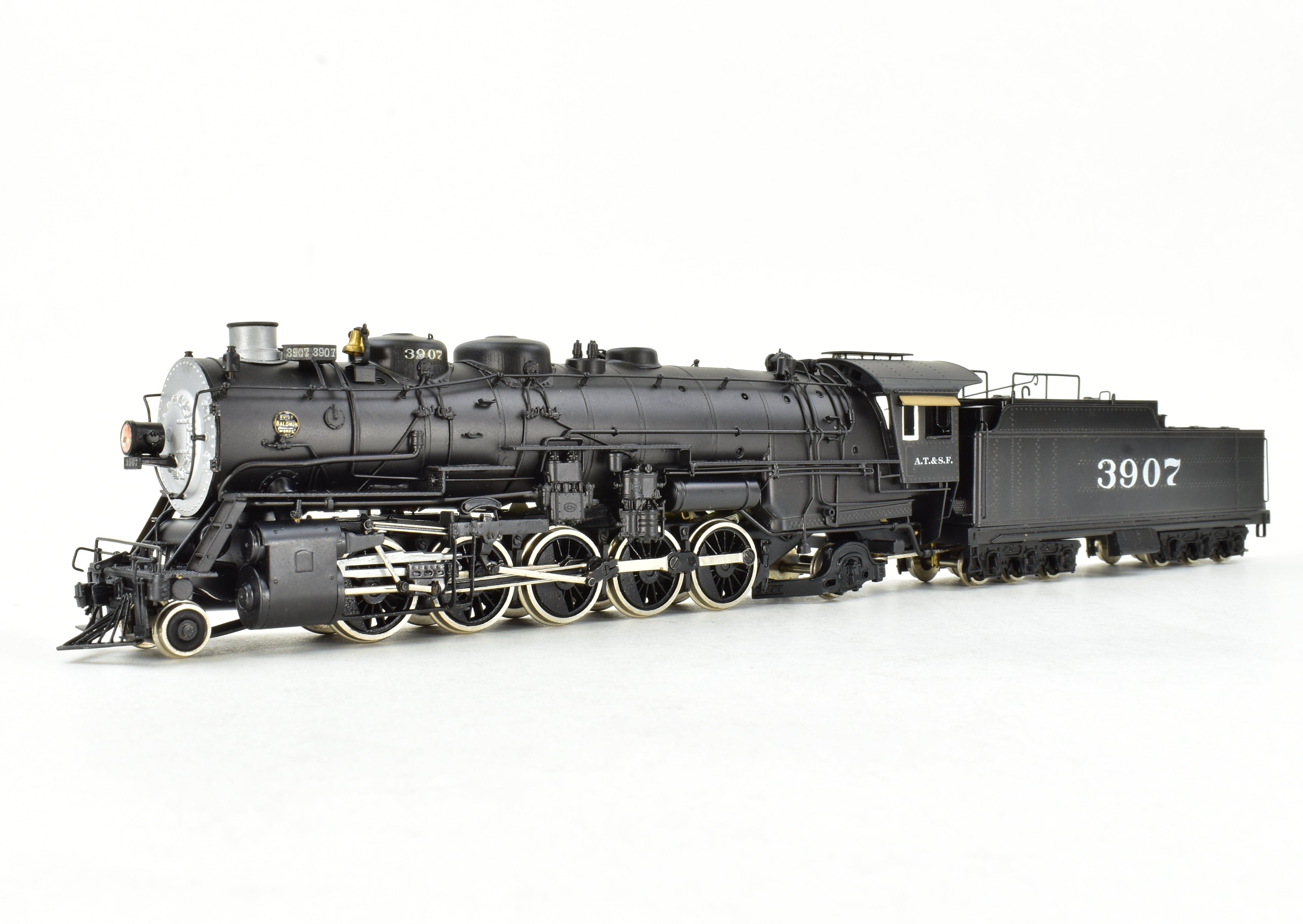 High - Quality HO Scale Brass Pacific Fast Mail Model Train - United ATSF - Santa Fe 2 - 10 - 2 3800 Class, Custom - Painted No. 3907
