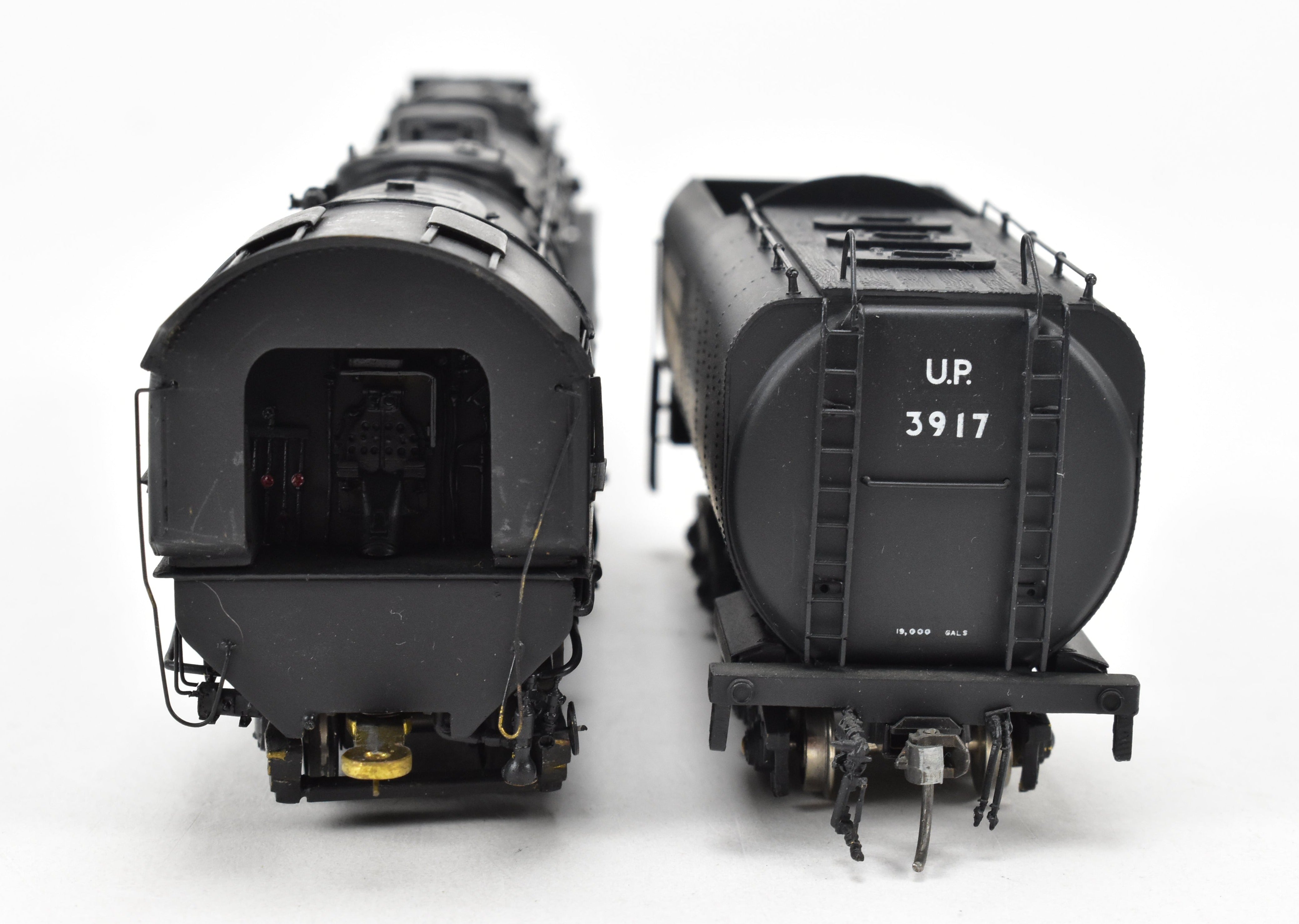 HO Scale Brass Model Train Key Imports UP - Union Pacific 3900 Class 4-6-6-4 Challenger Early Coal Version Locomotive with Custom Paint and Number CP #3917