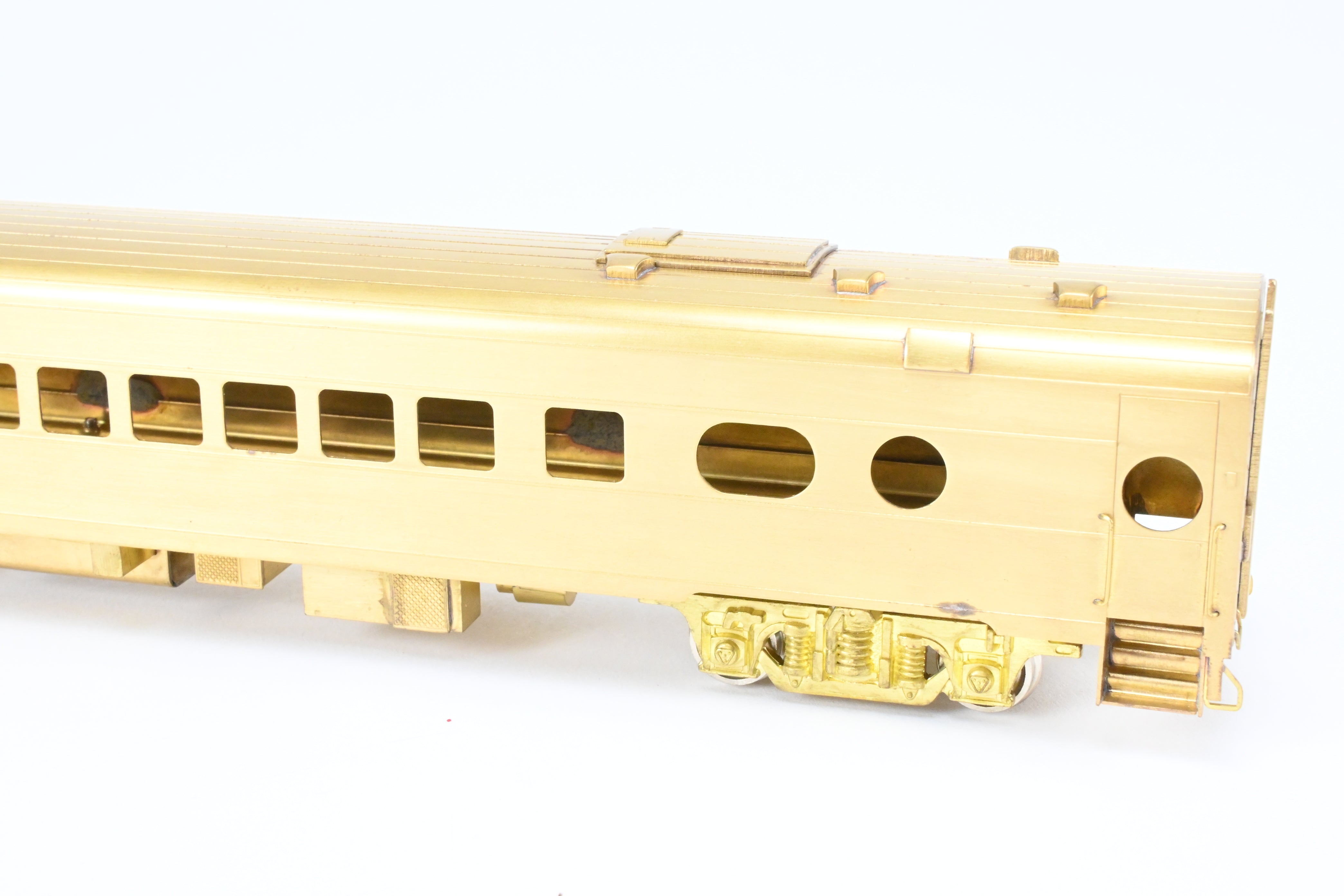 HO Scale Brass Soho Milwaukee Road #186 Rapids Sky Top Lounge Observation Model Train