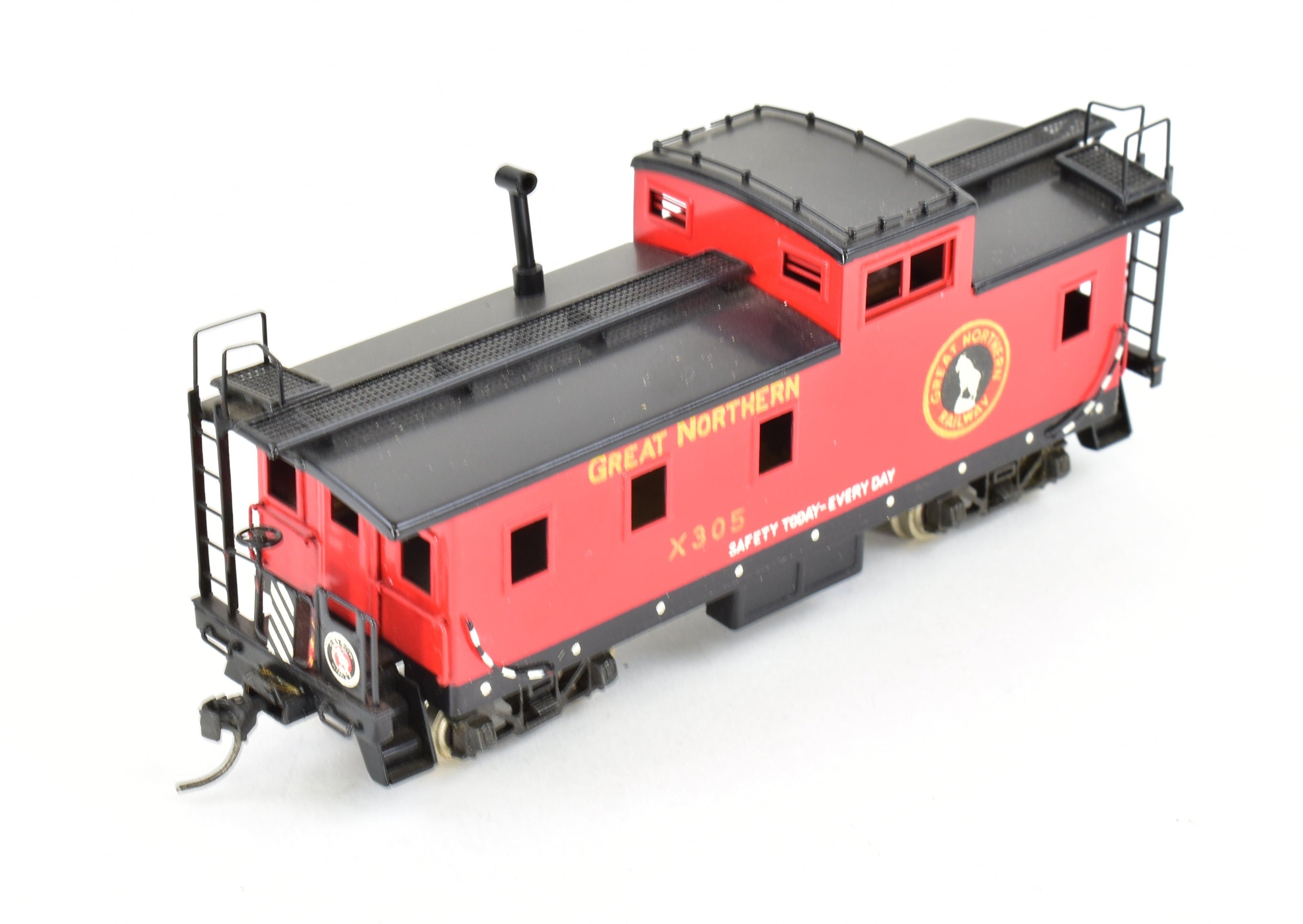HO Scale Brass PFM - Tenshodo GN - Factory Painted Great Northern Steel Caboose Model