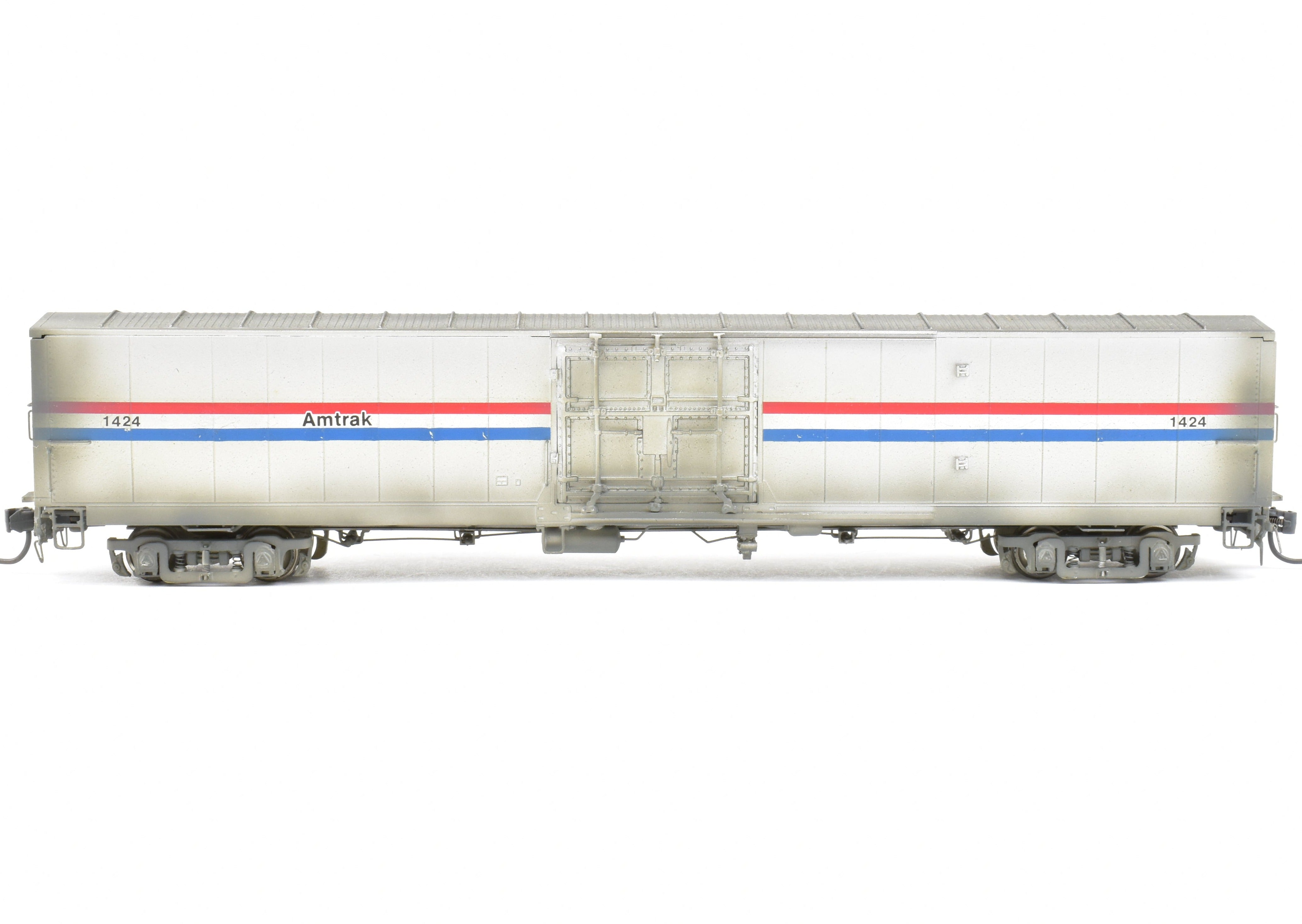 Custom Painted and Weathered HO Brass Metro Models Amtrak #1424 Merchandise Handling Car