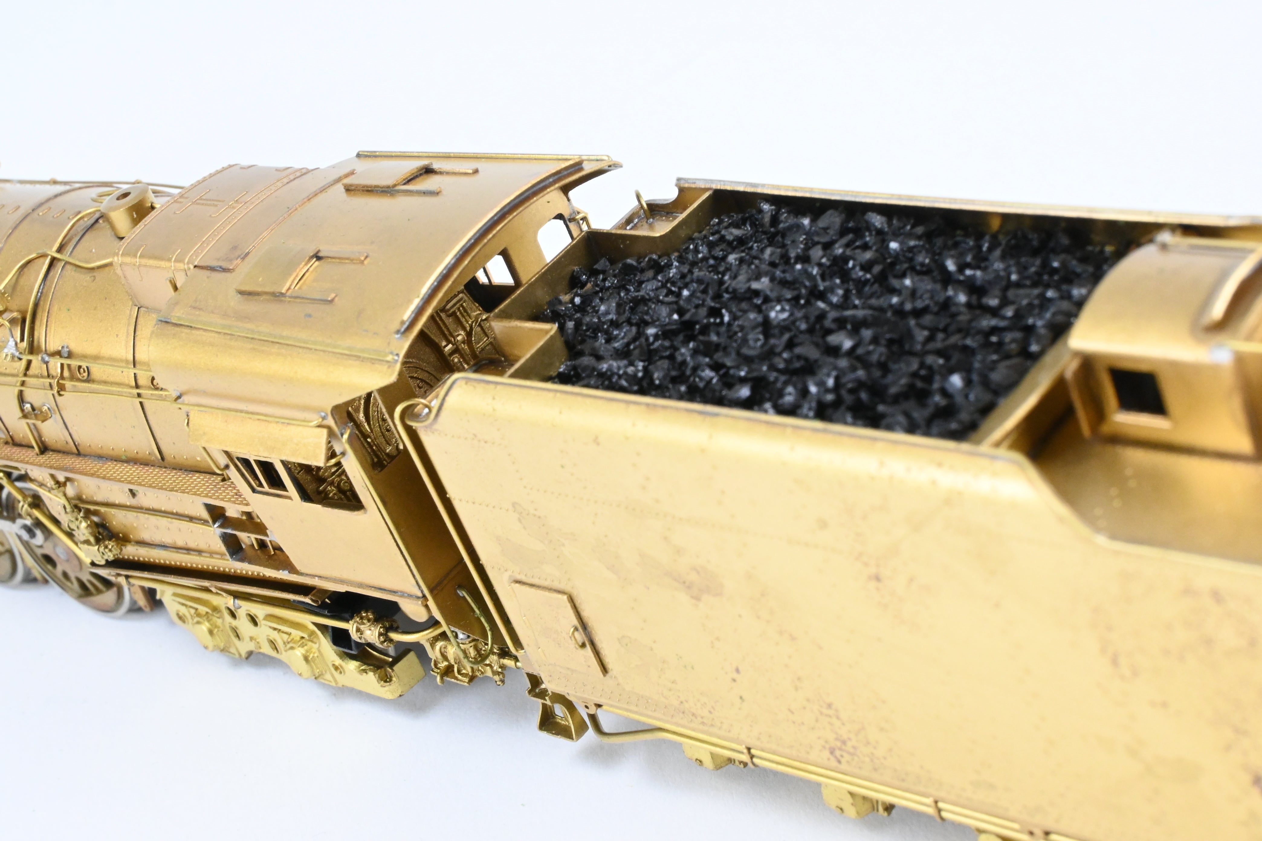 High - Quality HO Scale Brass PFM - Fujiyama Missouri Pacific 2200 Class 4 - 8 - 4 Steam Locomotive Model