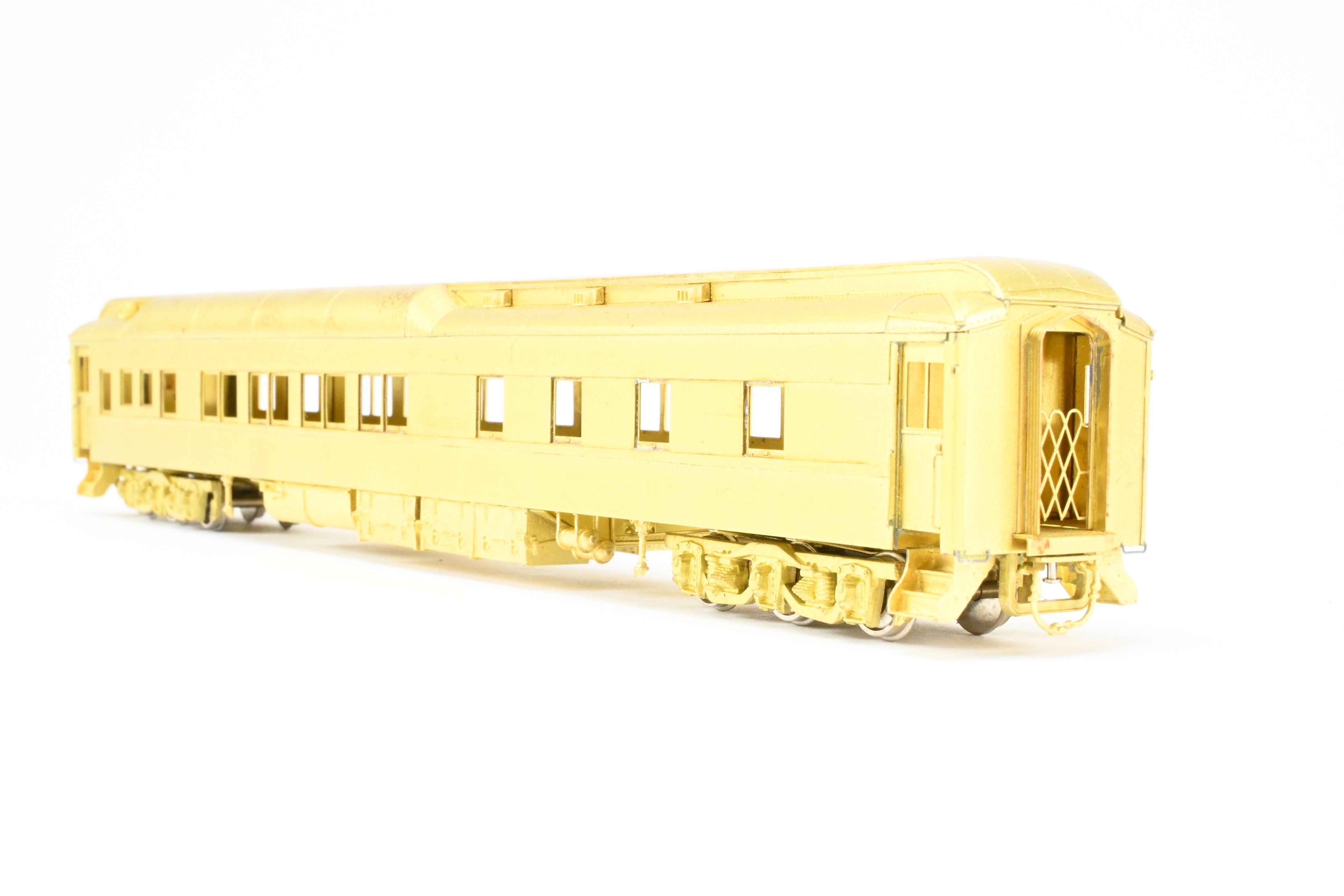 HO Brass Oriental Limited 8-1-2 Heavyweight Sleeper with Ice AC