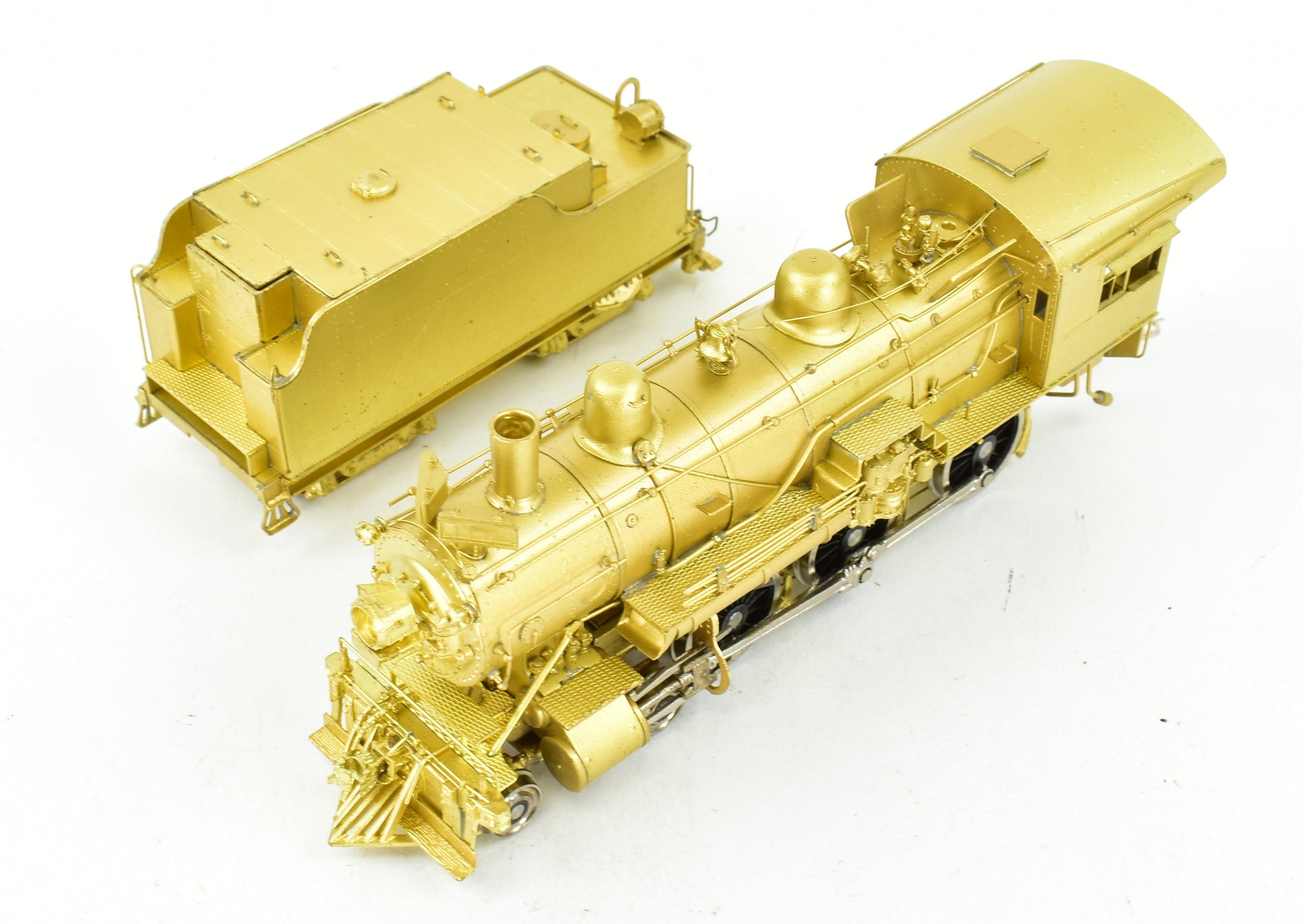 HO Scale Brass Pacific Fast Mail Model - Samhongsa NP - Northern Pacific S - 4 Class 4 - 6 - 0 Ten Wheeler Locomotive