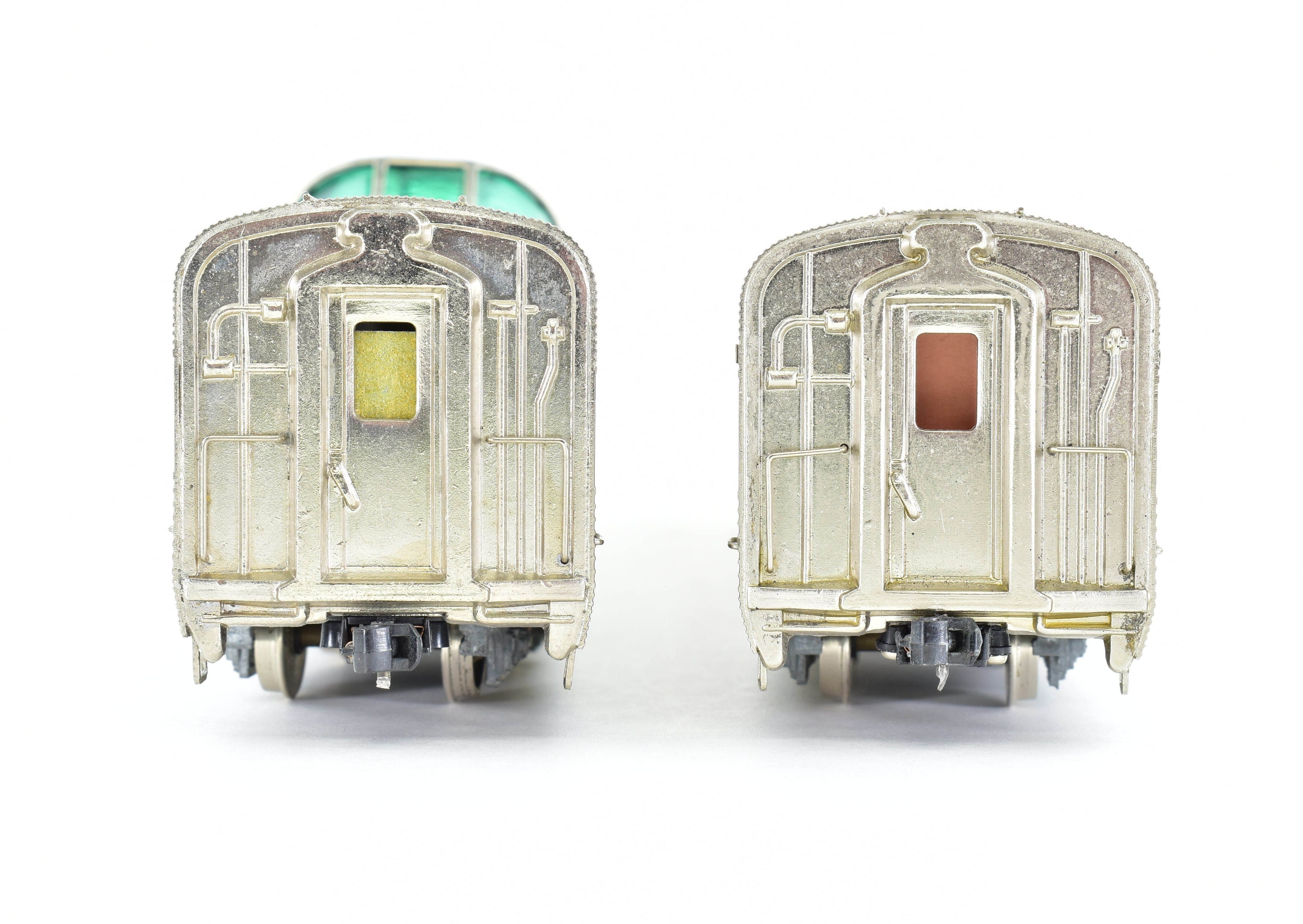 HO Scale Brass Nickel Plate Products (NPP) CB&Q - Burlington Route WP & D&RGW California Zephyr Vista Dome Open Section Sleeper Train Set Model